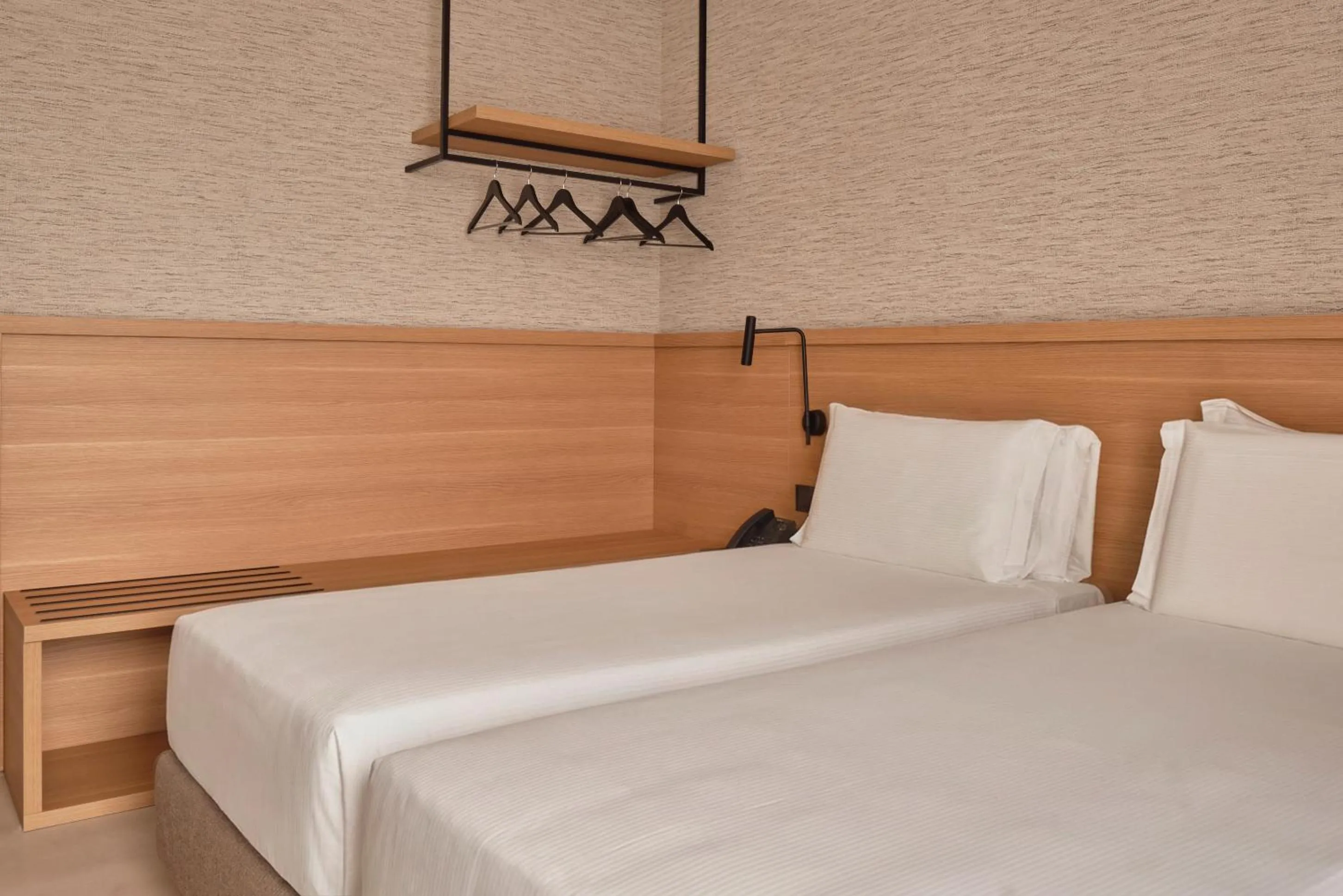 Bedroom, Bed in Il Leon D'Oro Bari - by Farace Hotels