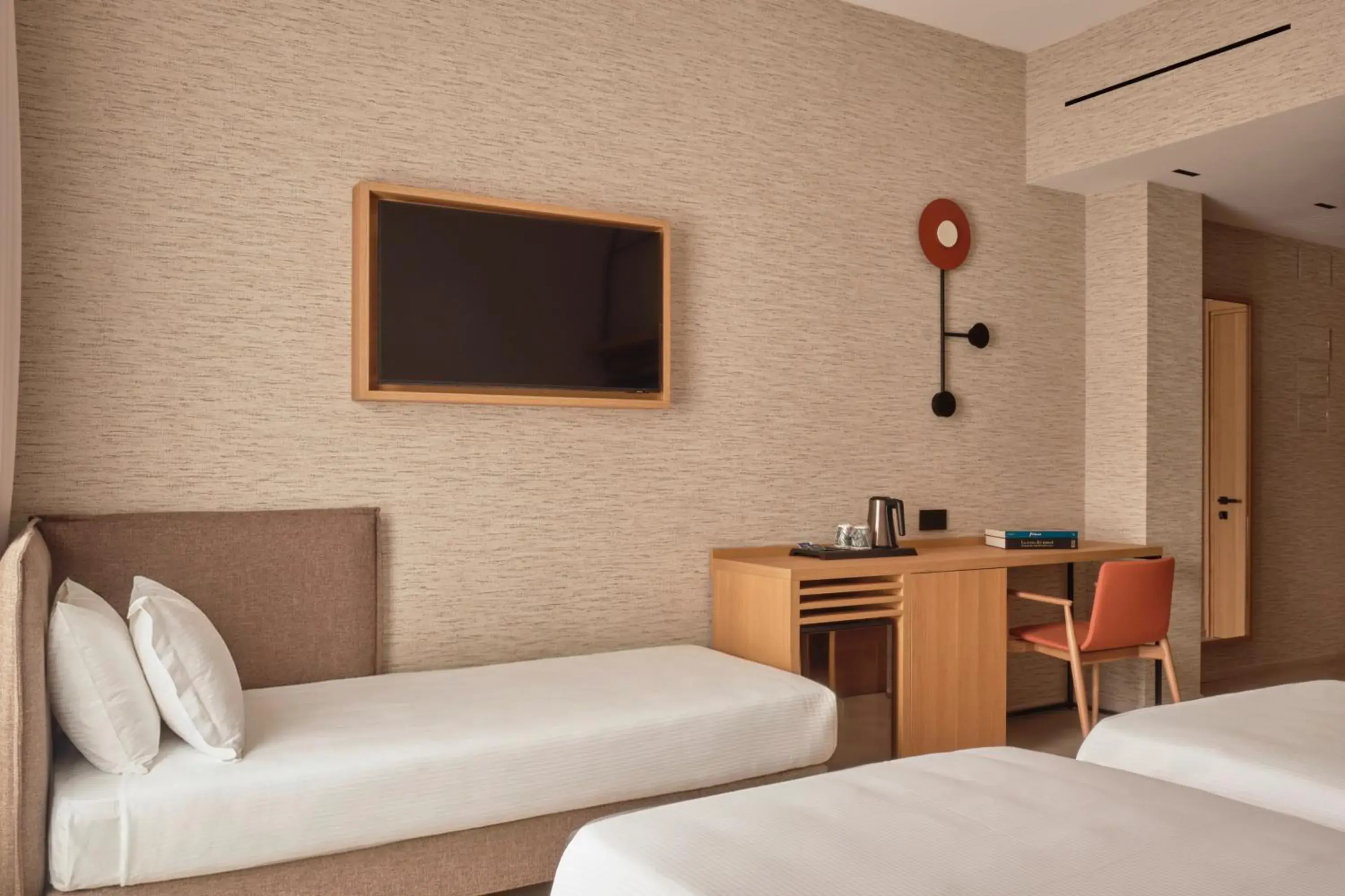 Triple Room in Il Leon D'Oro Bari - by Farace Hotels Triple Room in Il Leon D'Oro Bari - by Farace Hotels