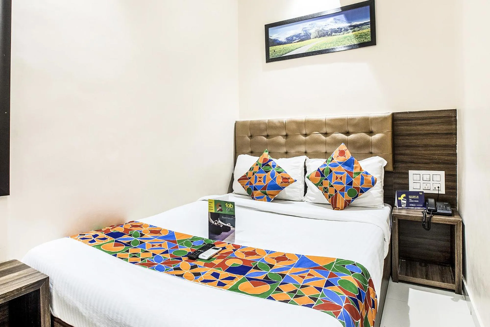 Bedroom, Bed in Hotel Horizon