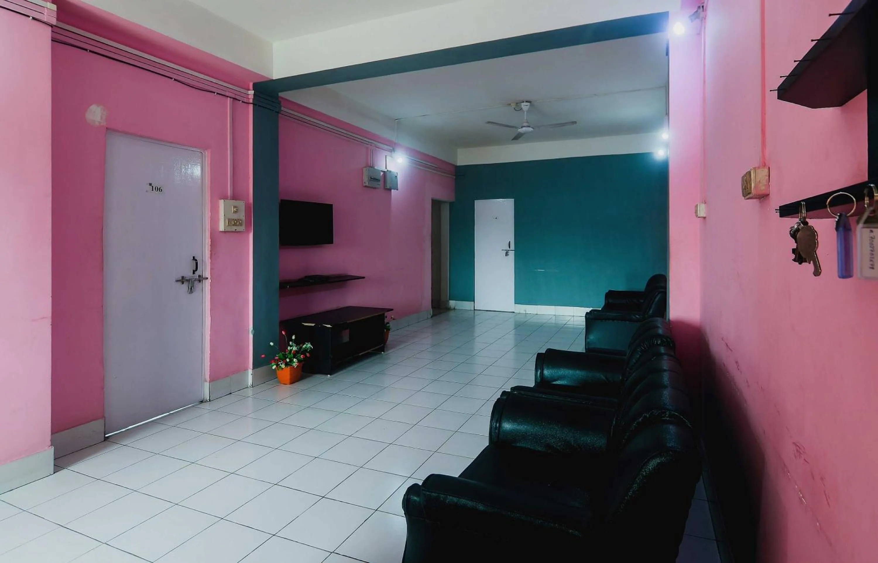 Lobby or reception in Hotel O SPRINGVILLA