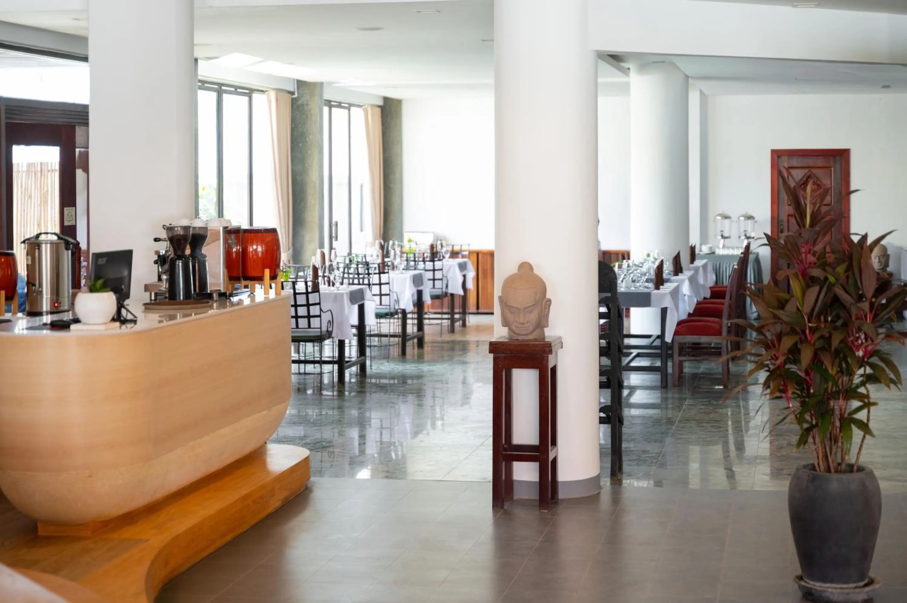 Restaurant/places to eat in SIEM REAP RIVER VIEW Residence