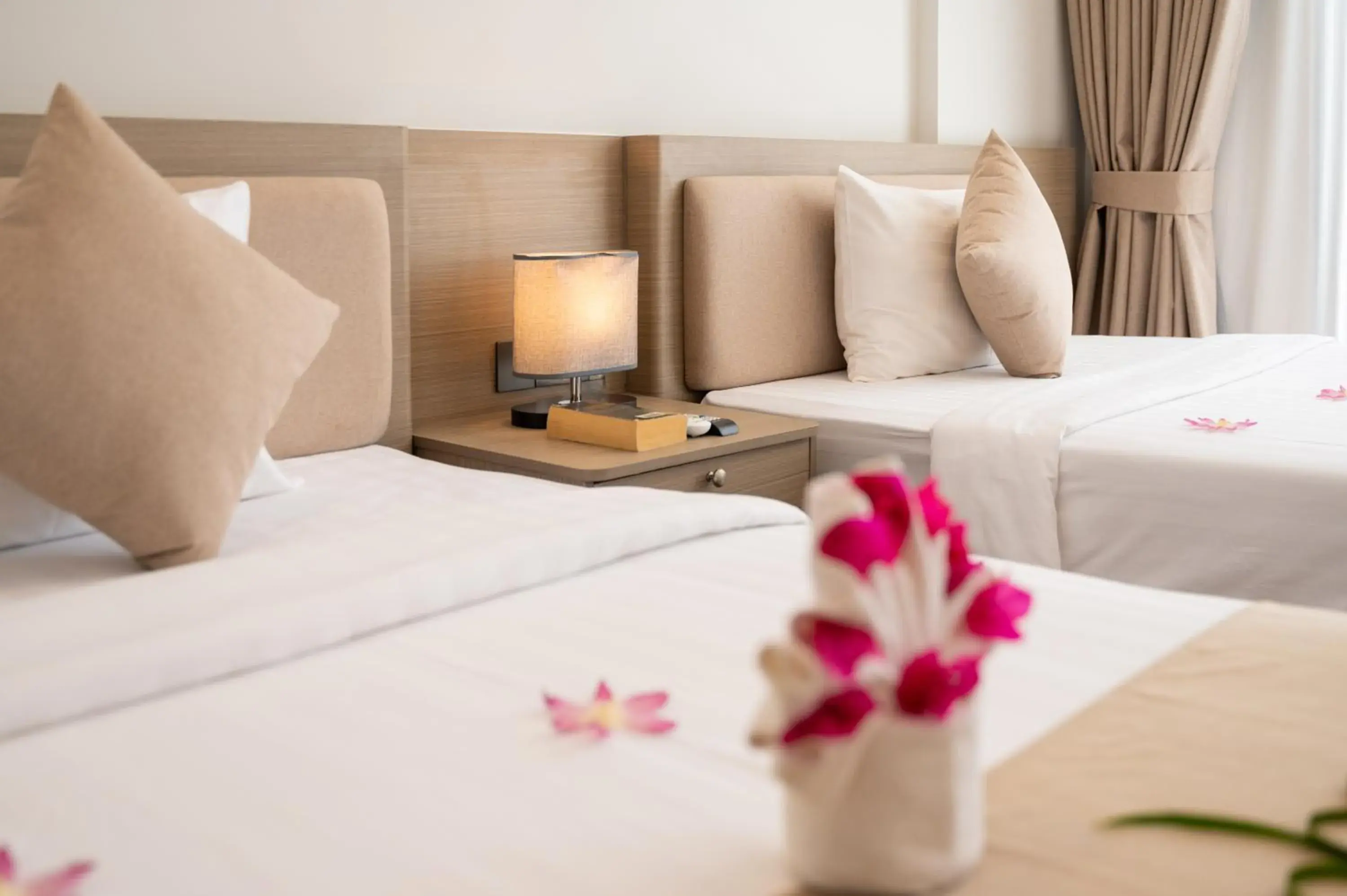 Deluxe Twin Room in SIEM REAP RIVER VIEW Residence Deluxe Twin Room in SIEM REAP RIVER VIEW Residence