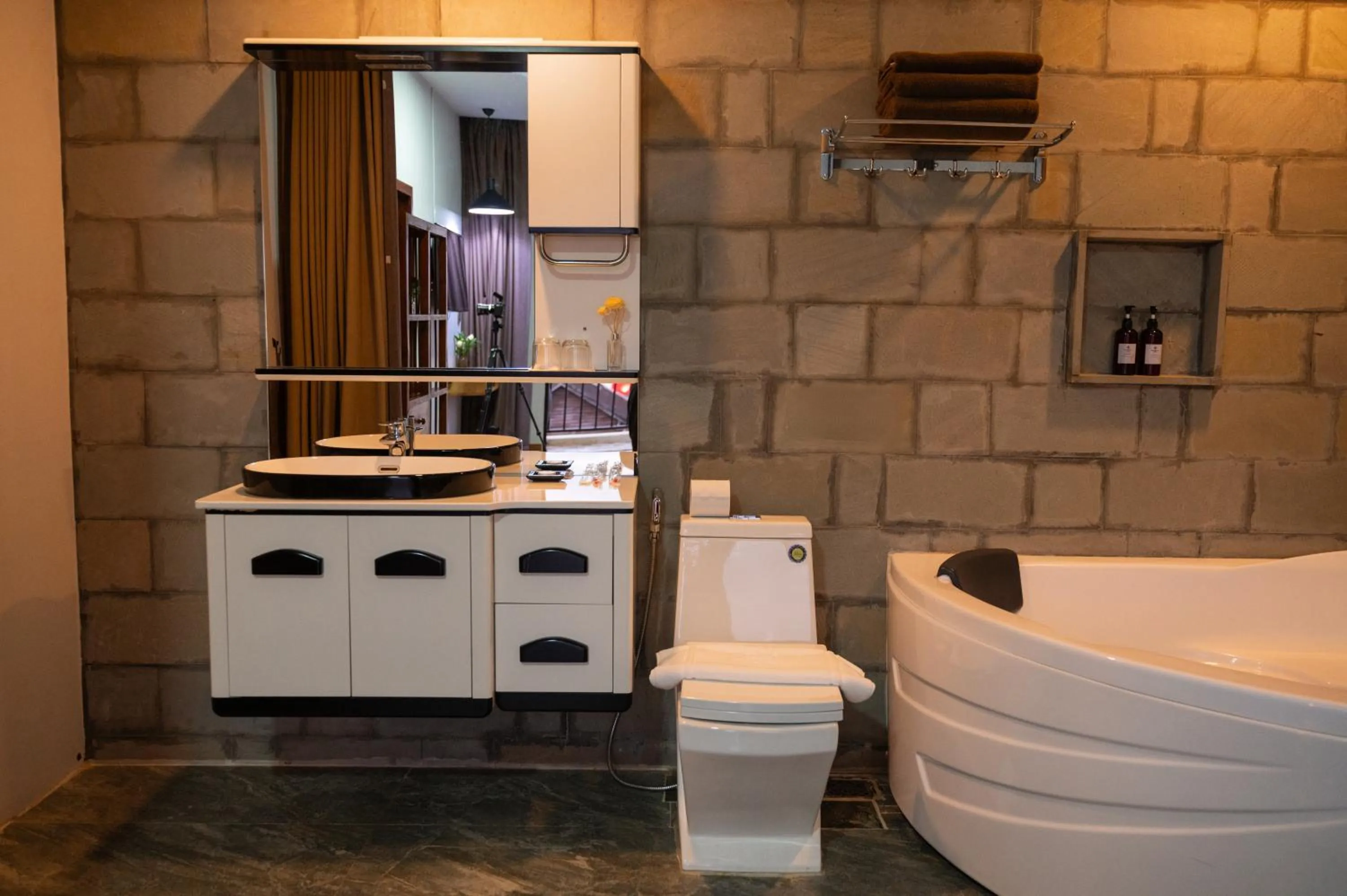 Toilet in SIEM REAP RIVER VIEW Residence