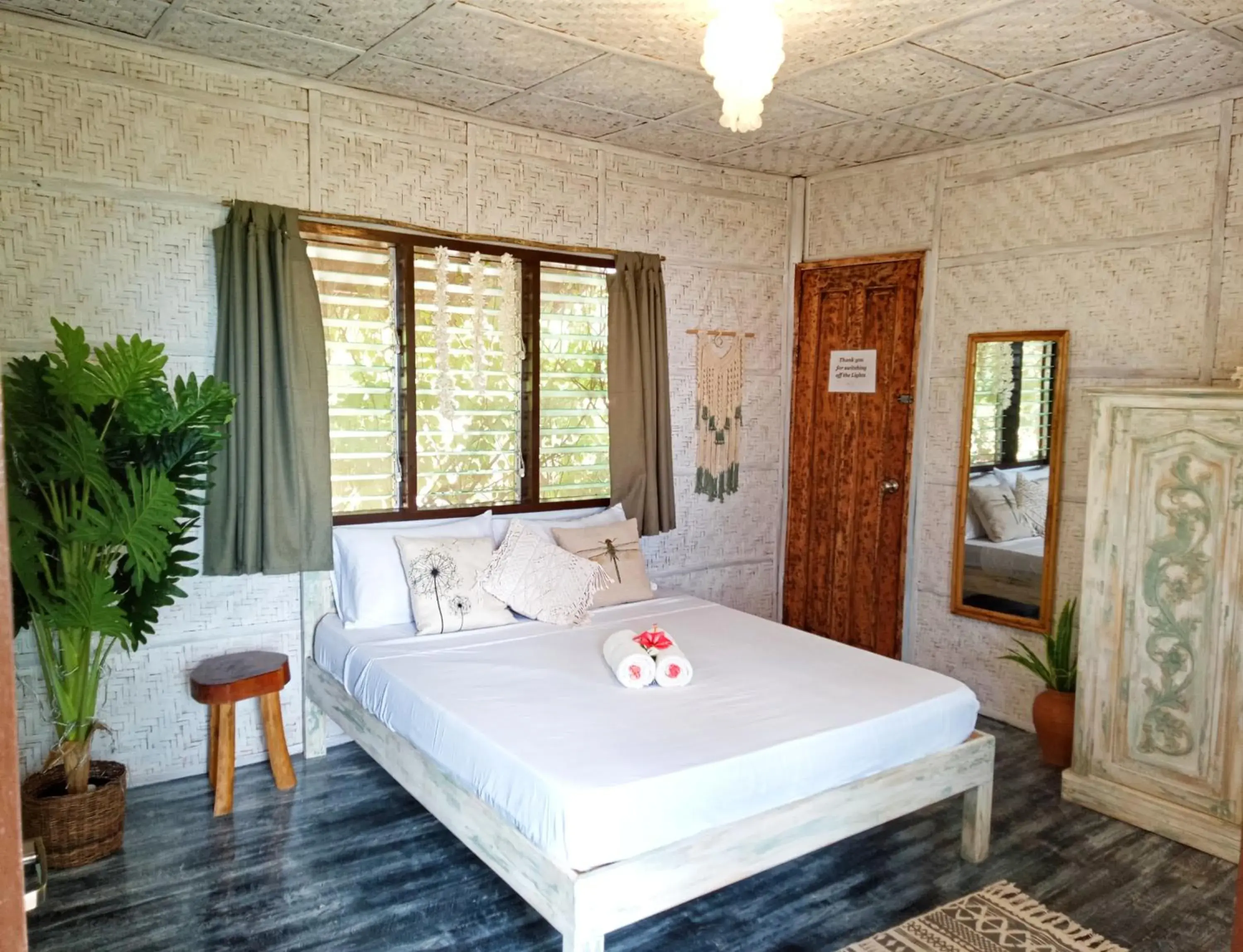 Double Room with Balcony and Sea View in Cliff Garden Double Room with Balcony and Sea View in Cliff Garden