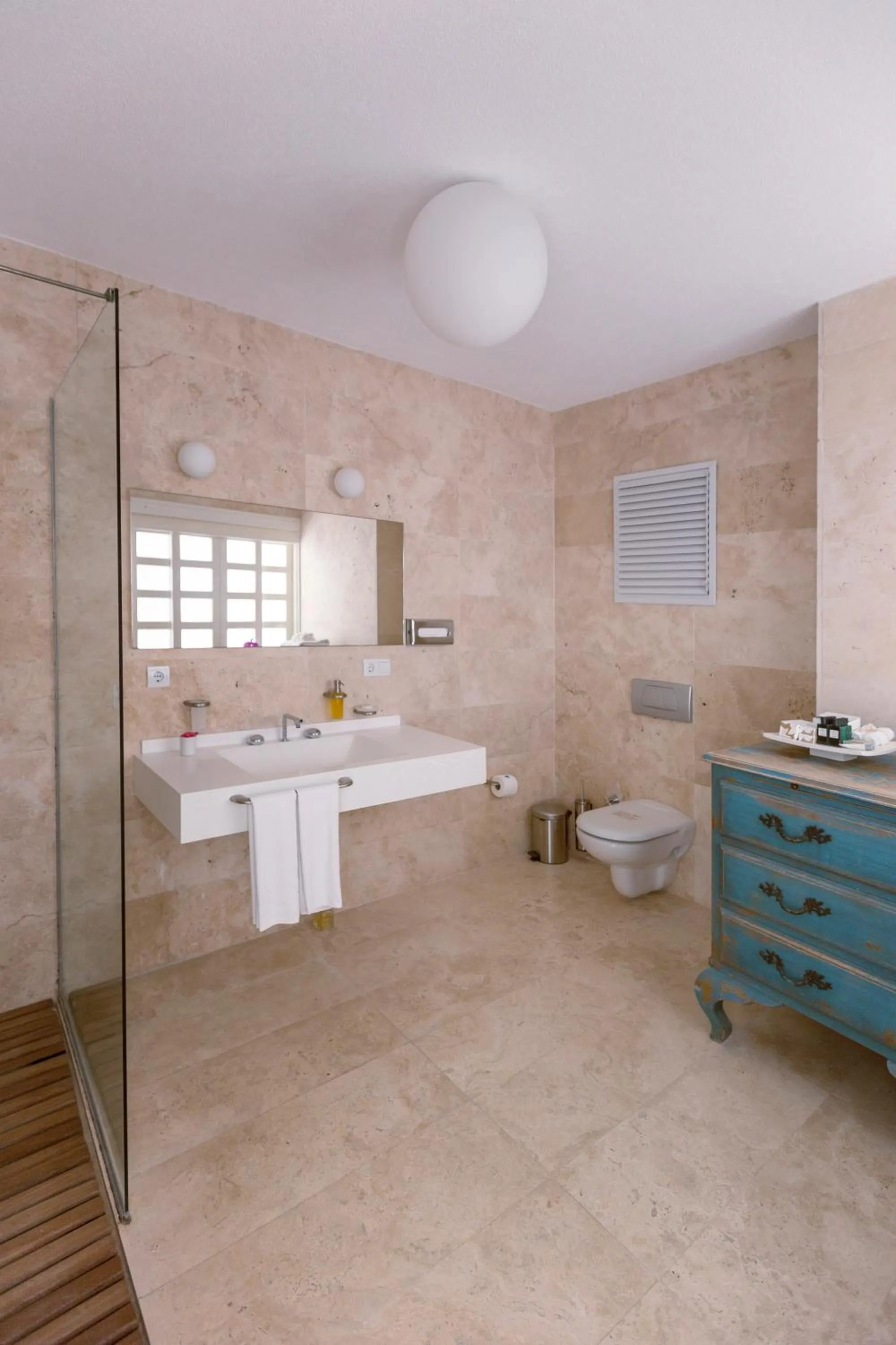 Bathroom in Sabrinas Haus - Adult Only +14