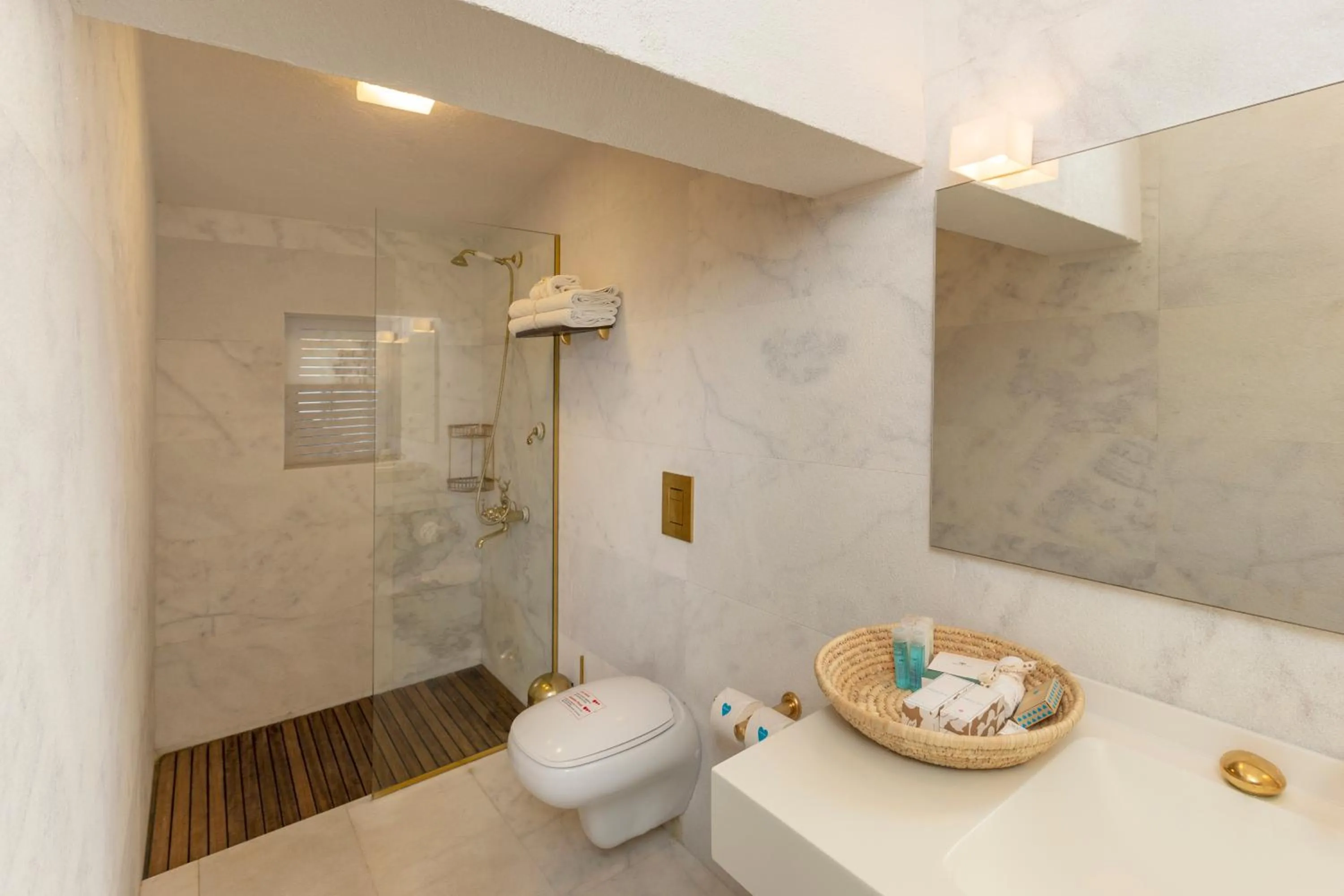 Toilet in Sabrinas Haus - Adult Only +14