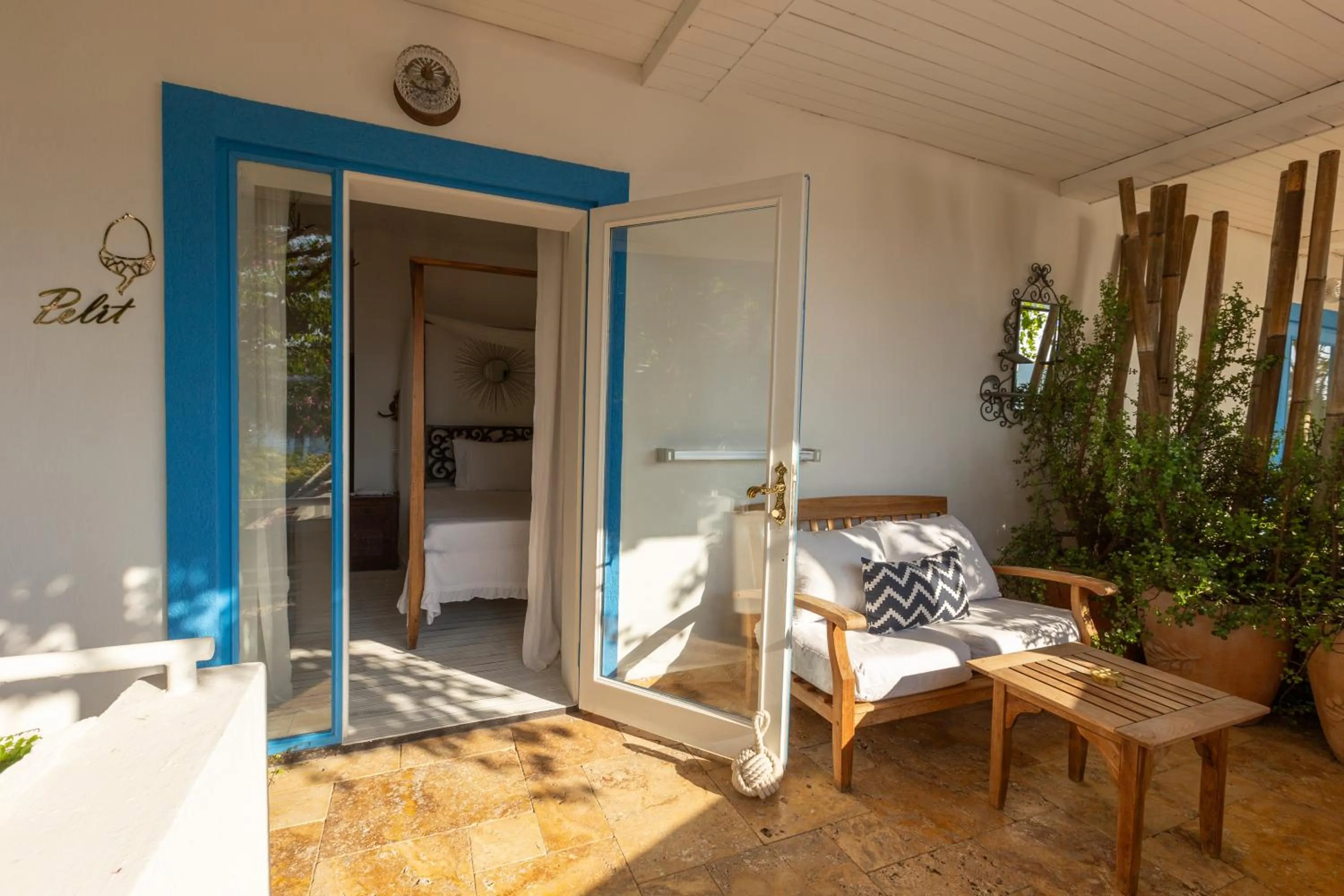 Sabrinas Haus - Adult Only +14