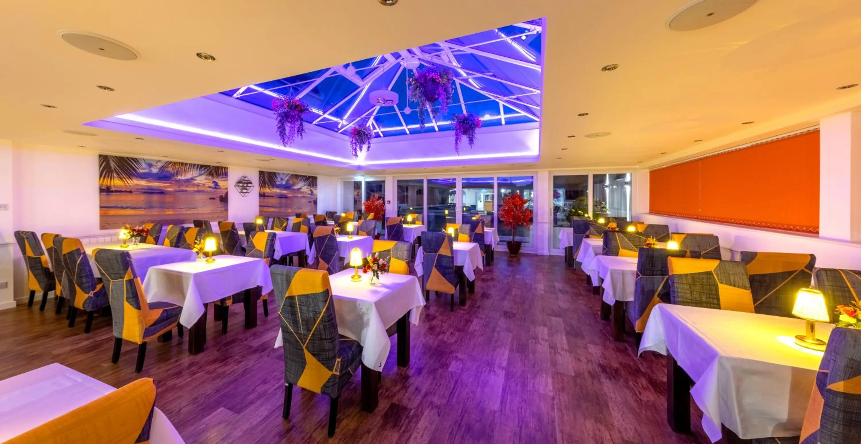 Restaurant/places to eat in Saints Bay Hotel