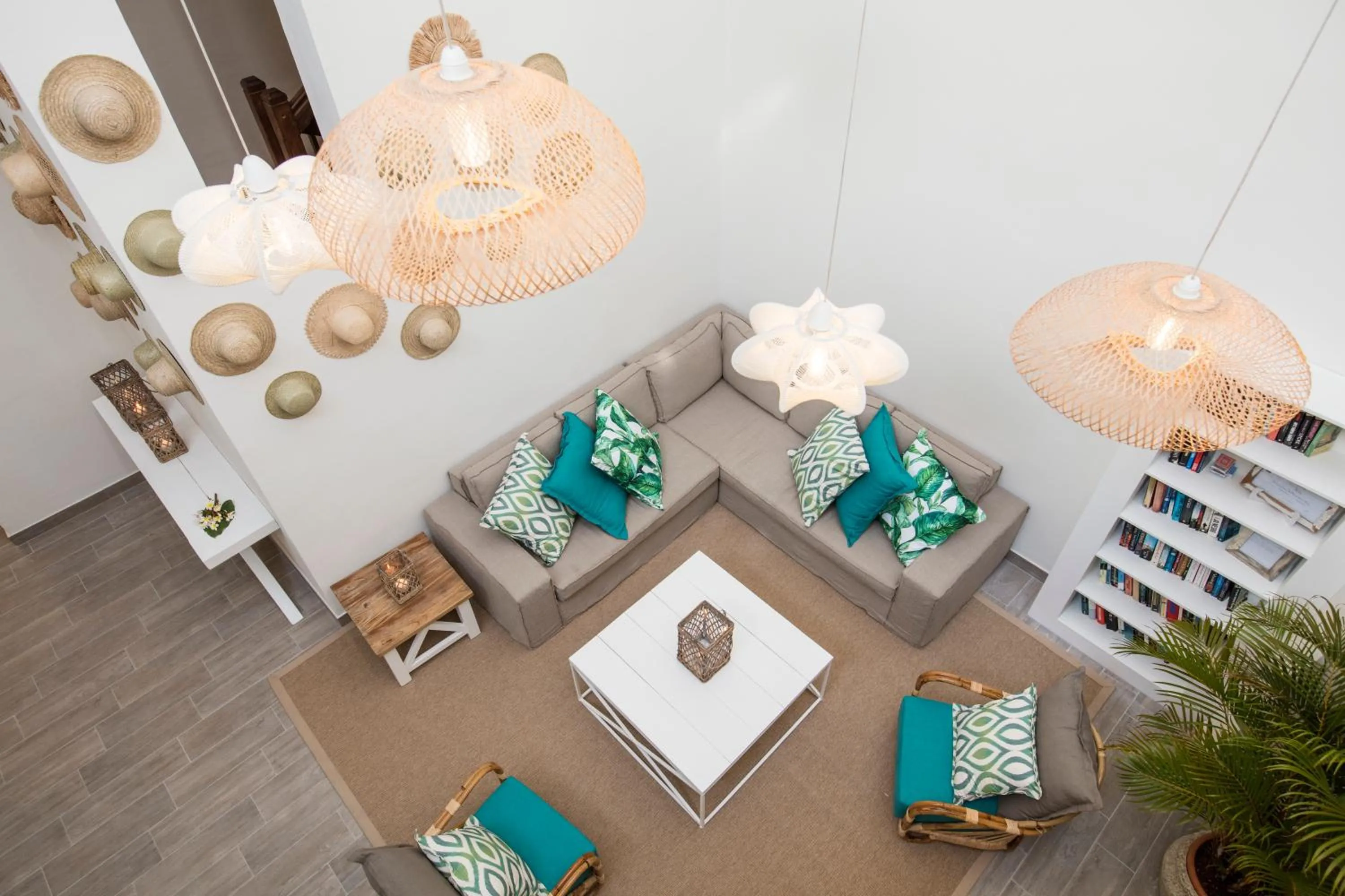 Communal lounge/ TV room in The Bay