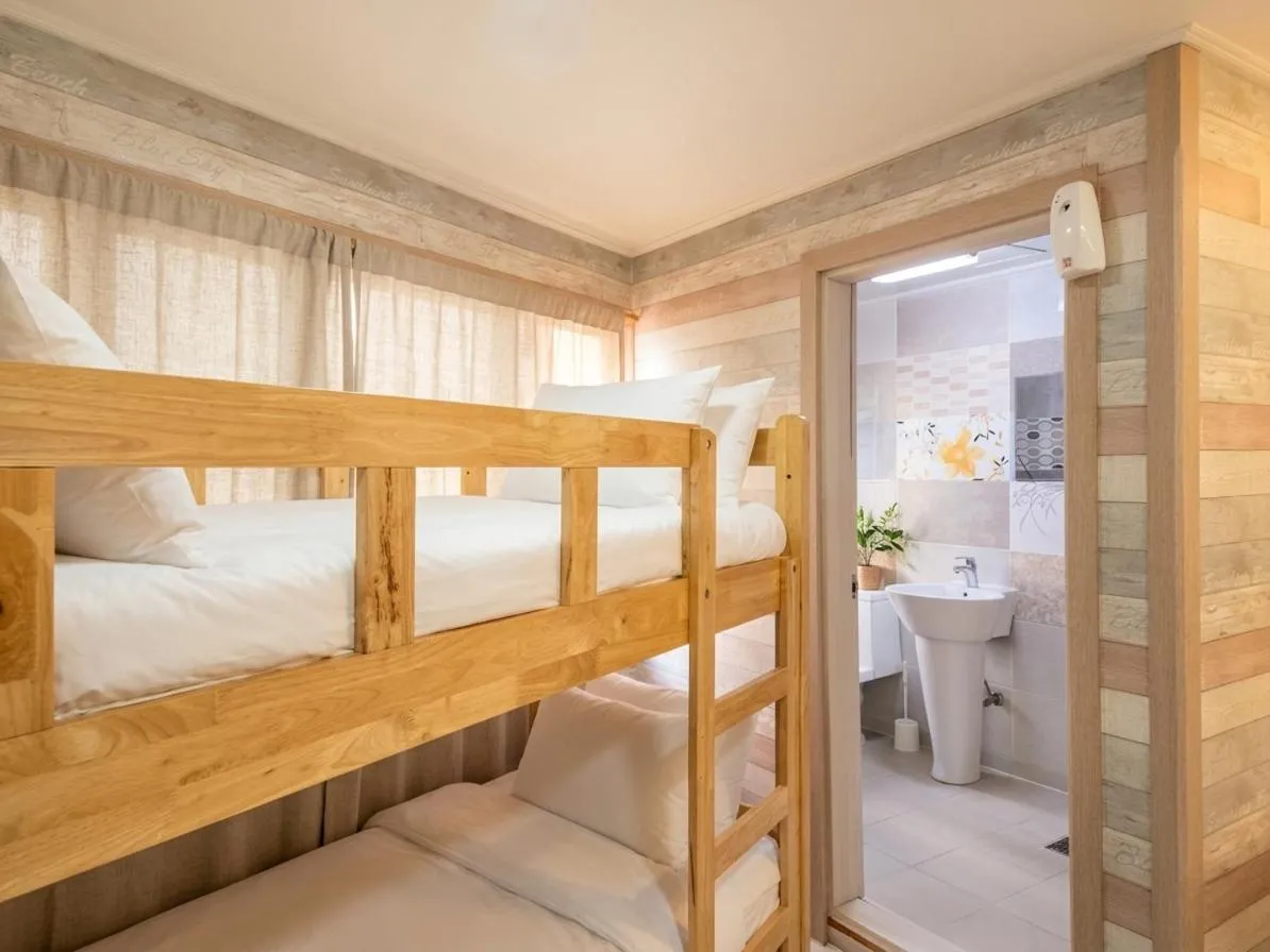 Toilet, Bed in Family Hotel BNB