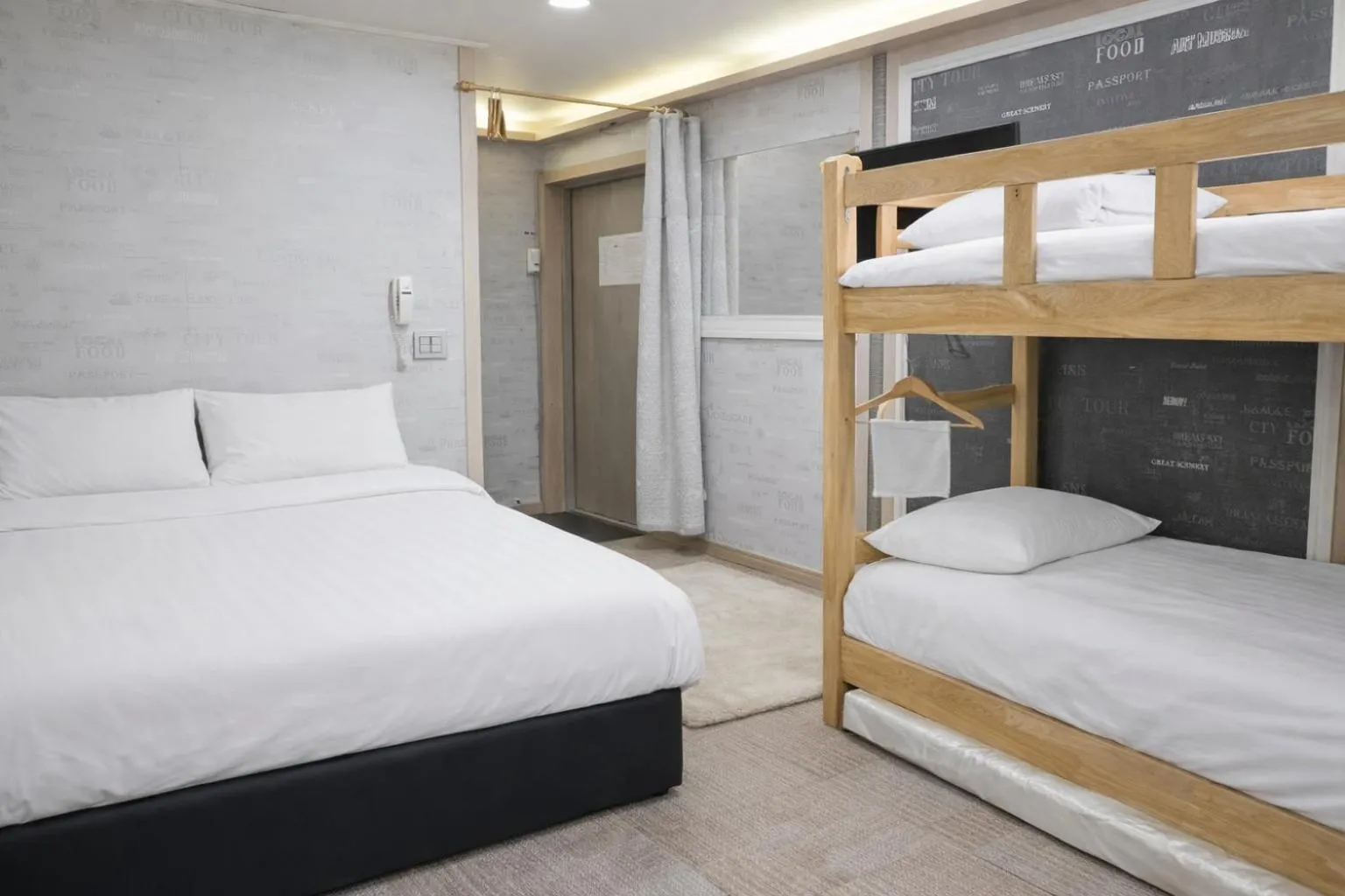 Bed in Family Hotel BNB