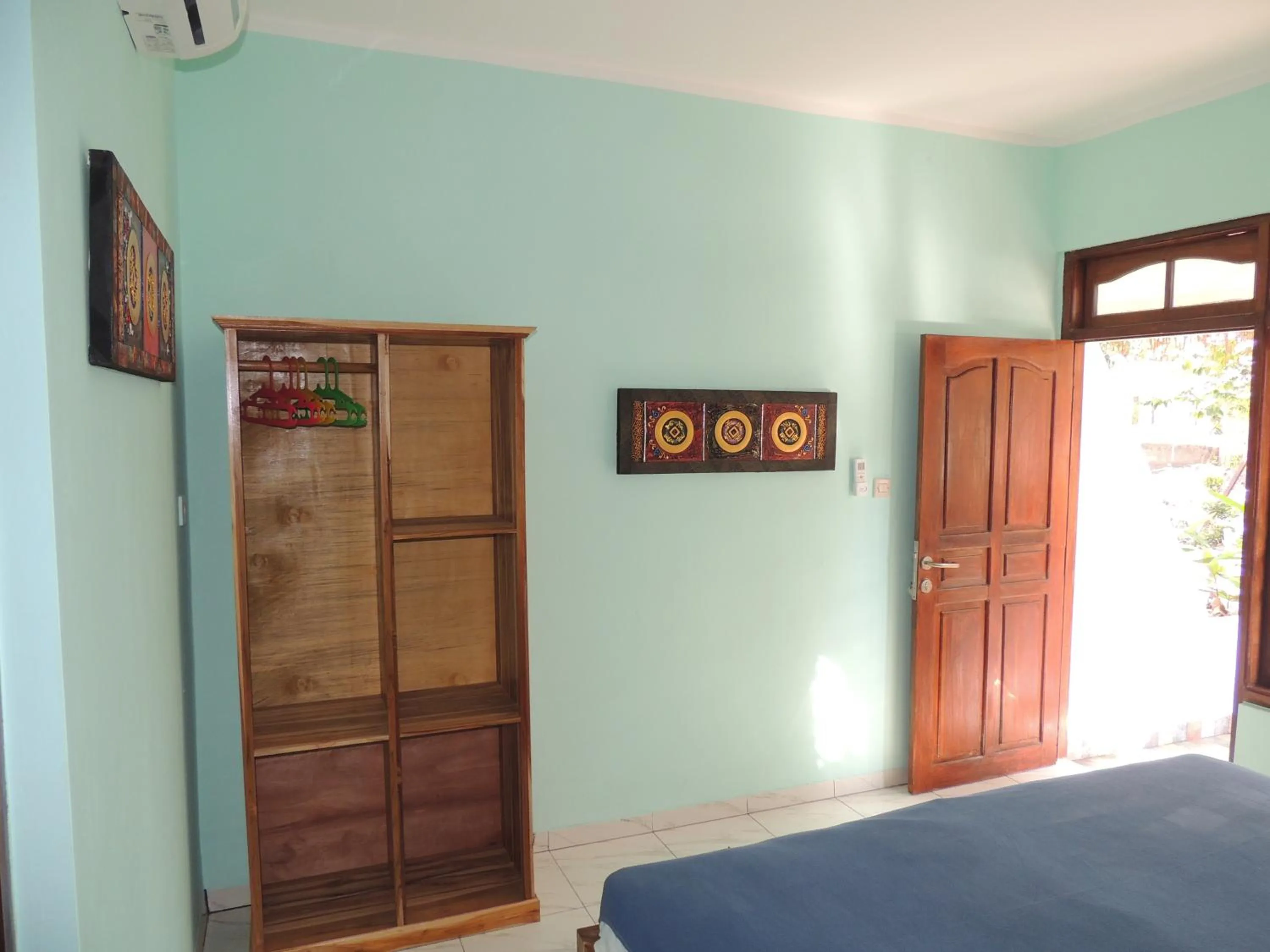 Bedroom, Bed in World BnB