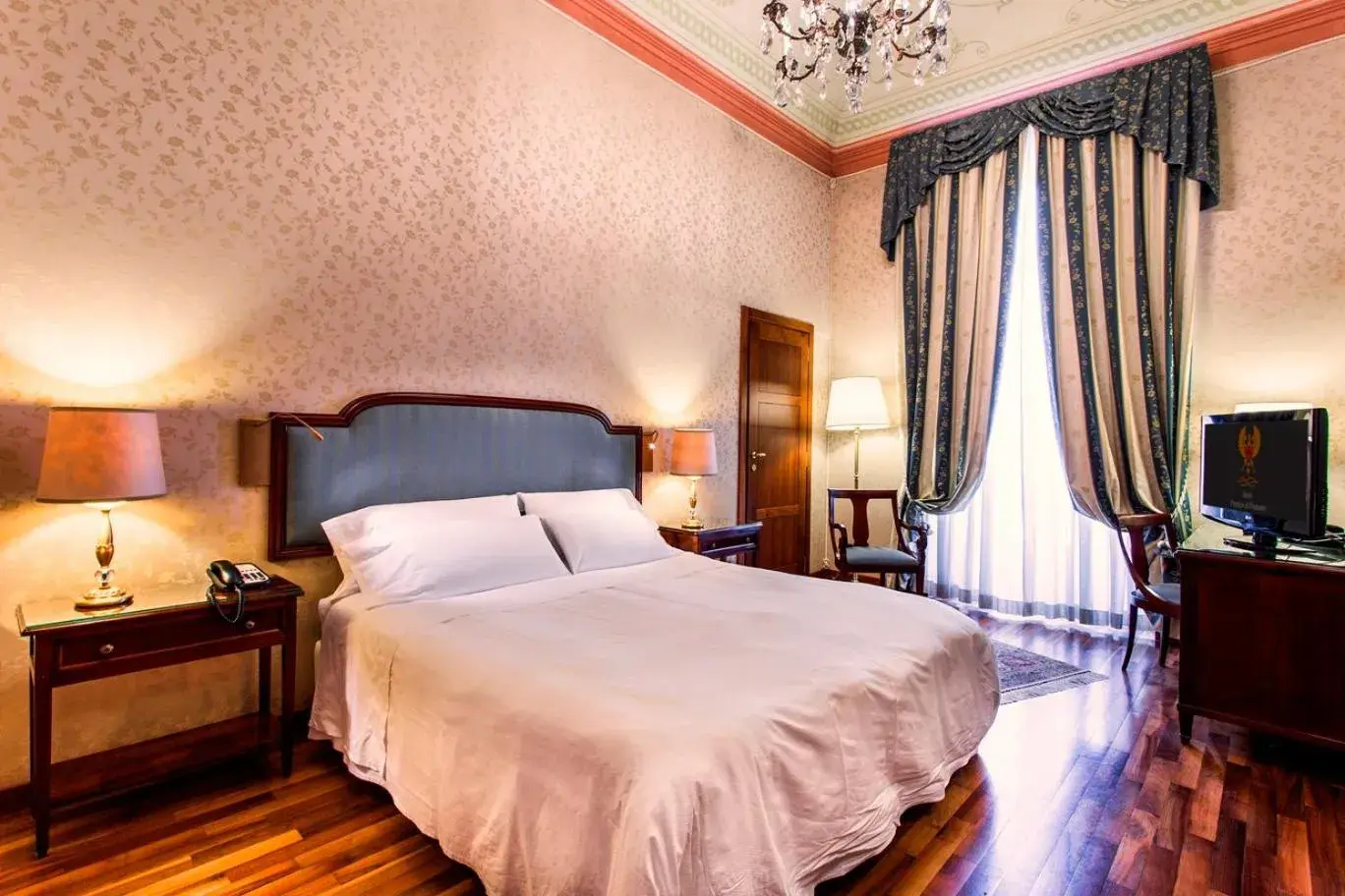 Bedroom, Bed in Phi Hotel Principe Bedroom, Bed in Phi Hotel Principe