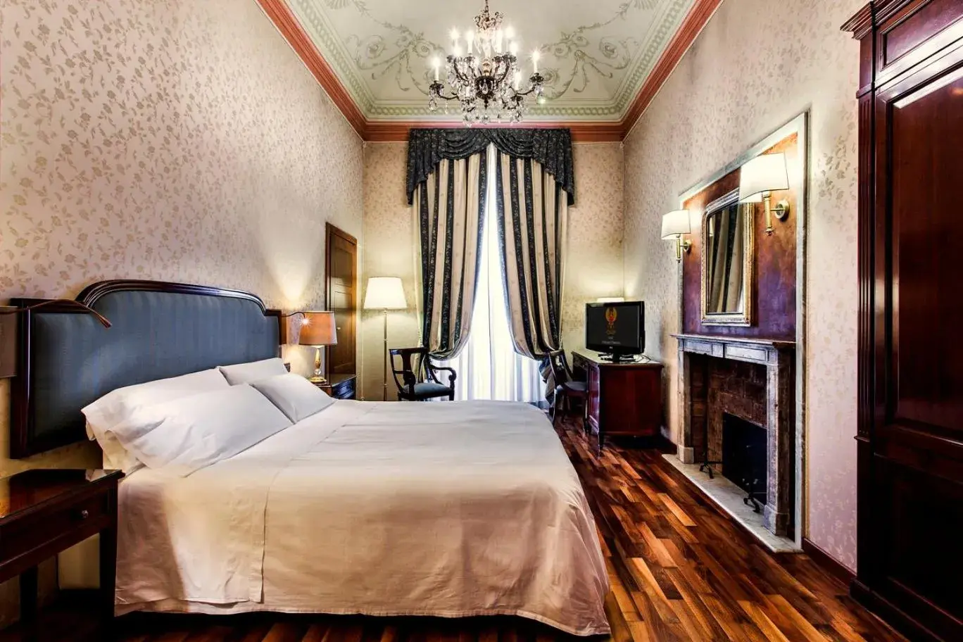 Bed in Phi Hotel Principe Bed in Phi Hotel Principe