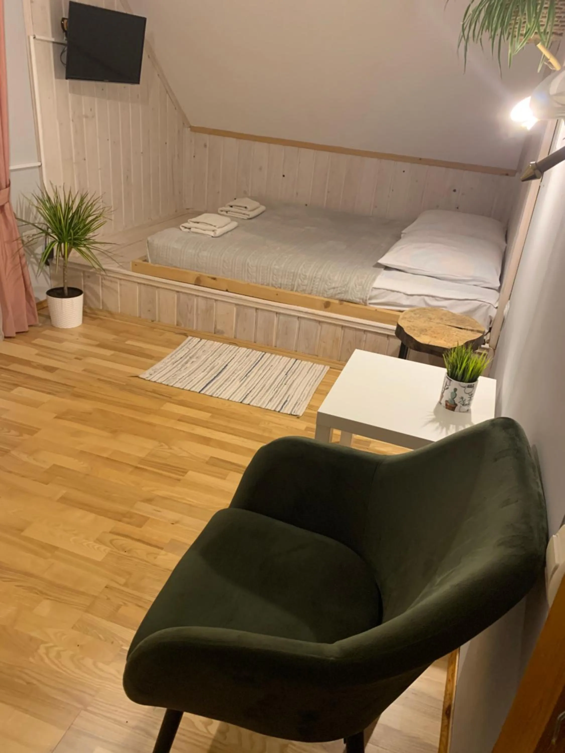 Bed in Sadyba Anastasia