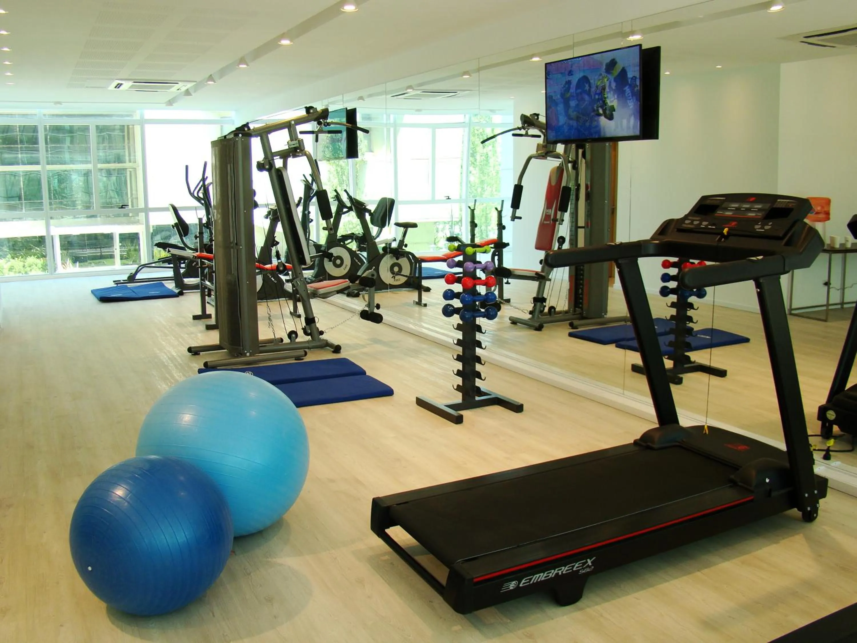 Fitness centre/facilities in Dazzler by Wyndham Rosario