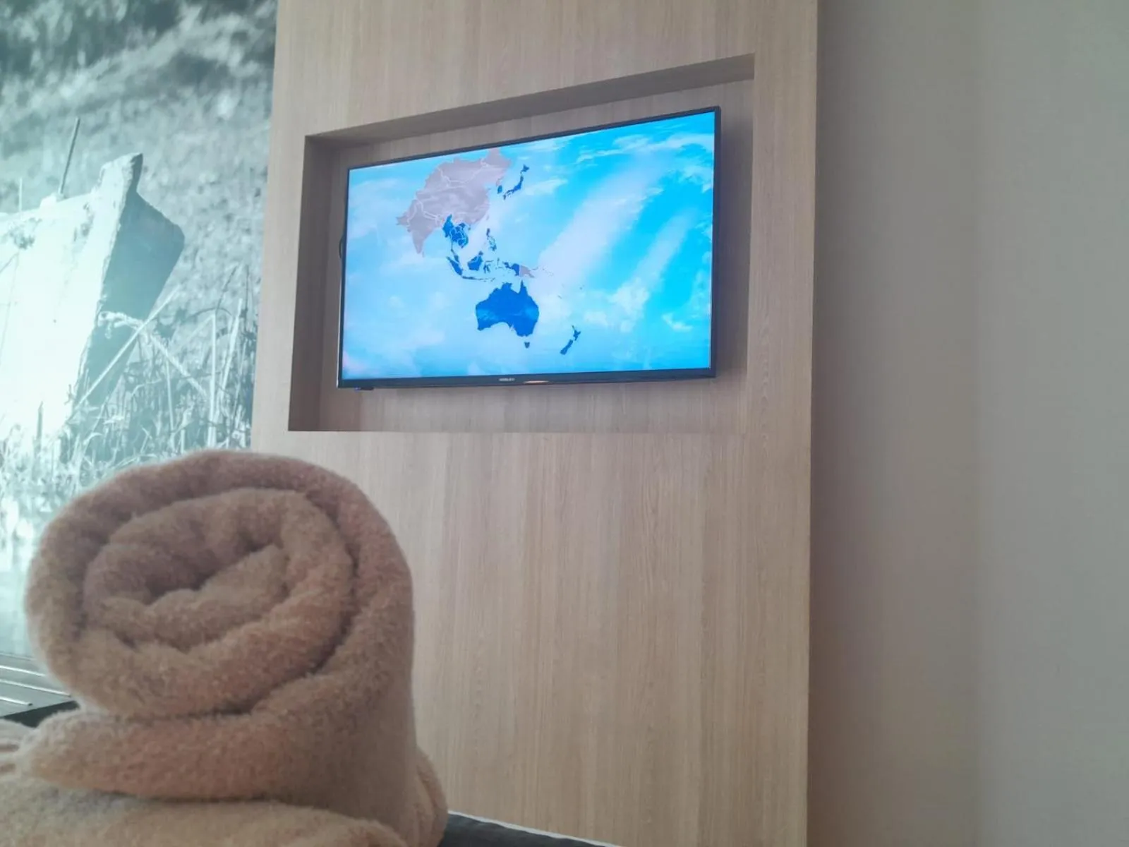 TV and multimedia in Dazzler by Wyndham Rosario