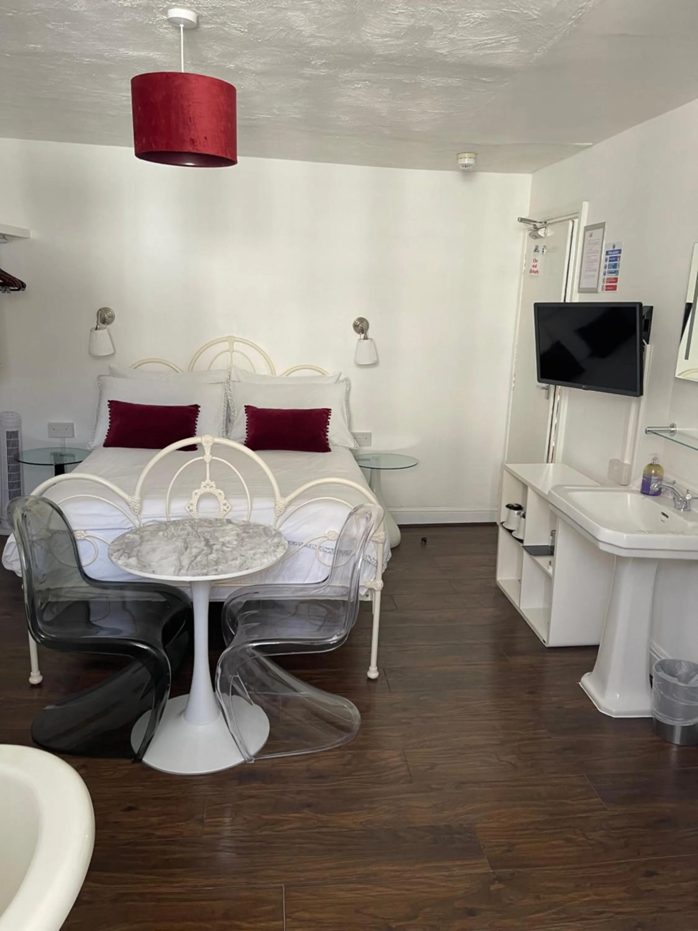 Bed in Pink Pavilion