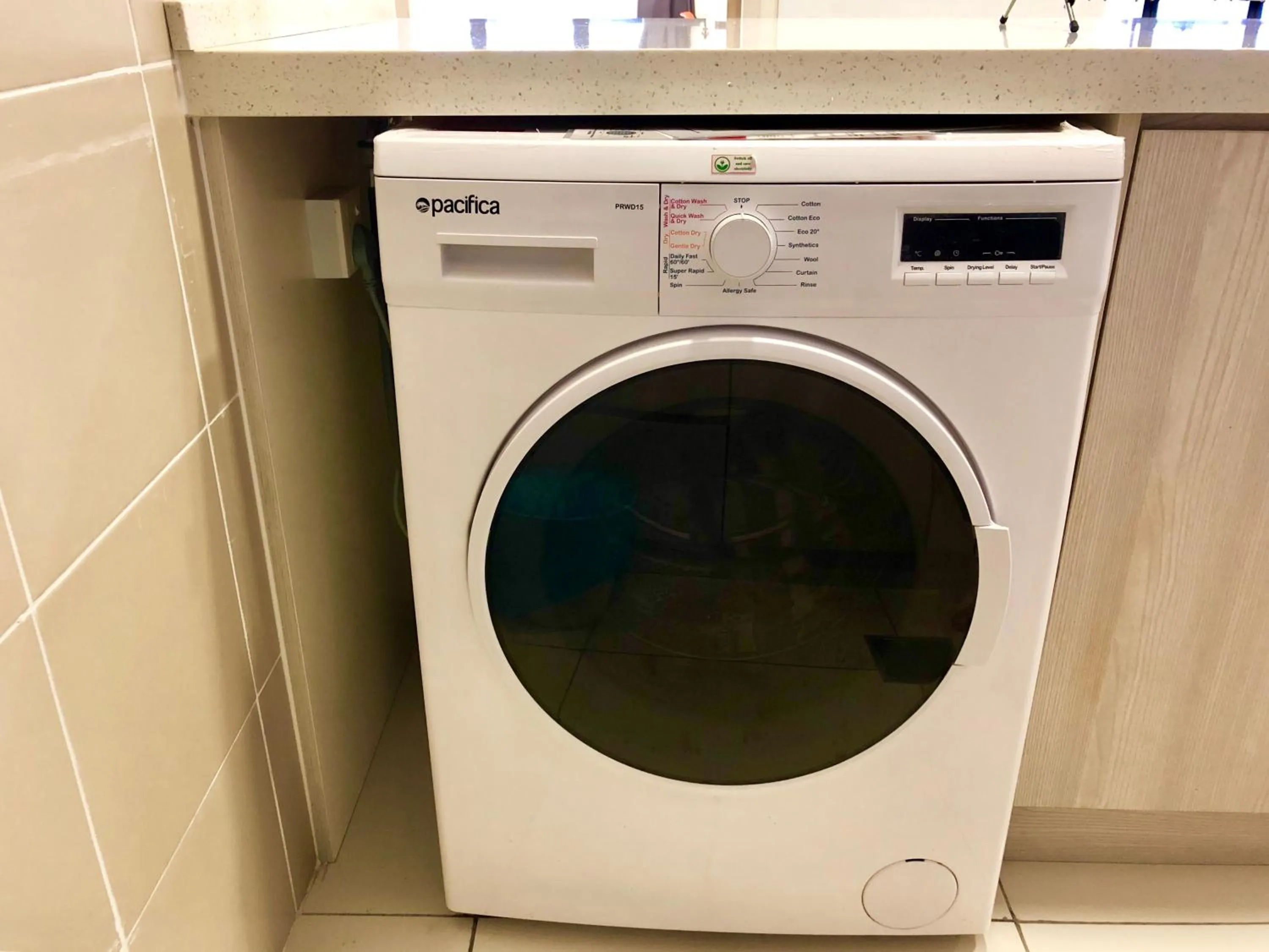 Charming Suite & Sunway and Petaling Jaya