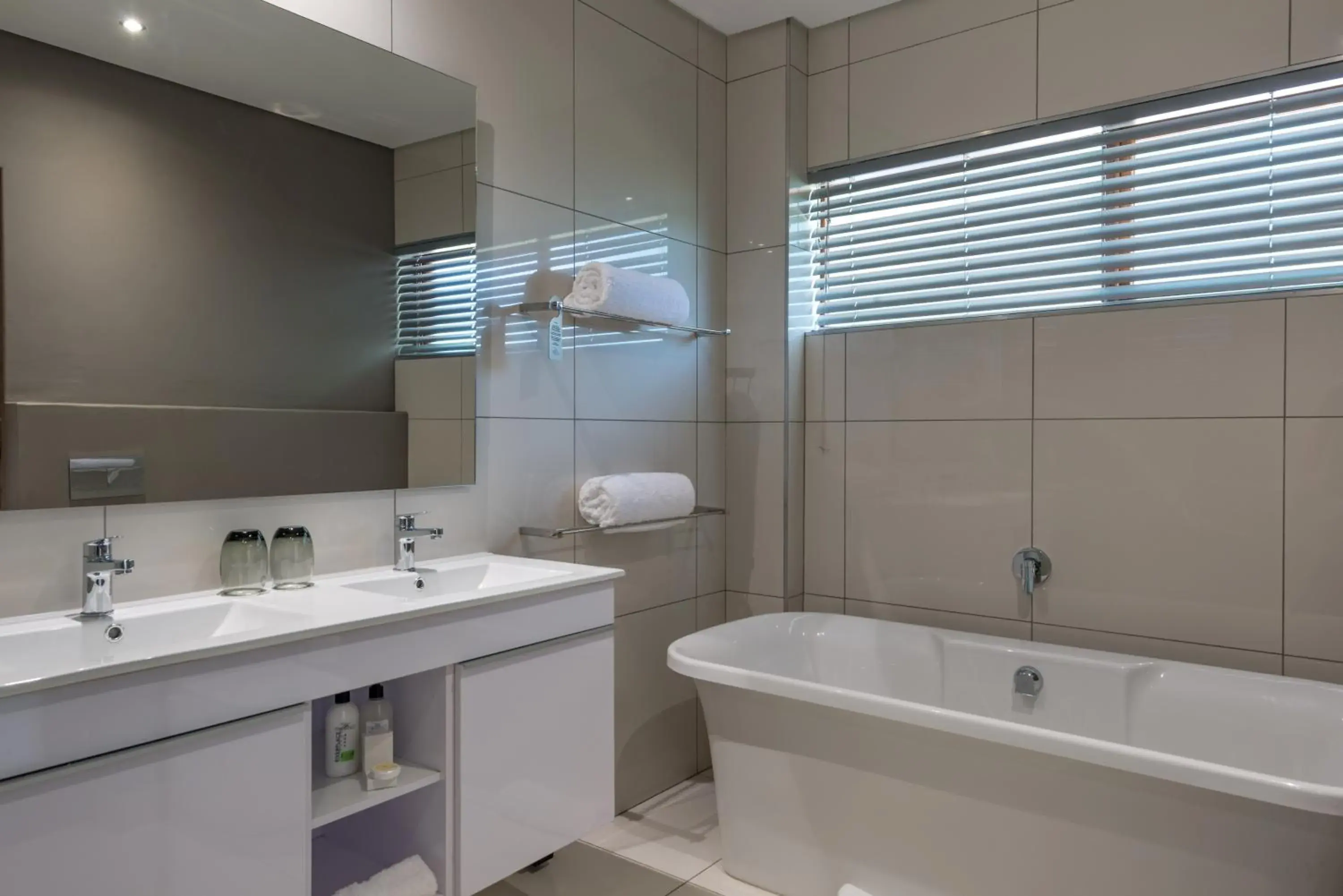 Bathroom in River Place Manor Bathroom in River Place Manor