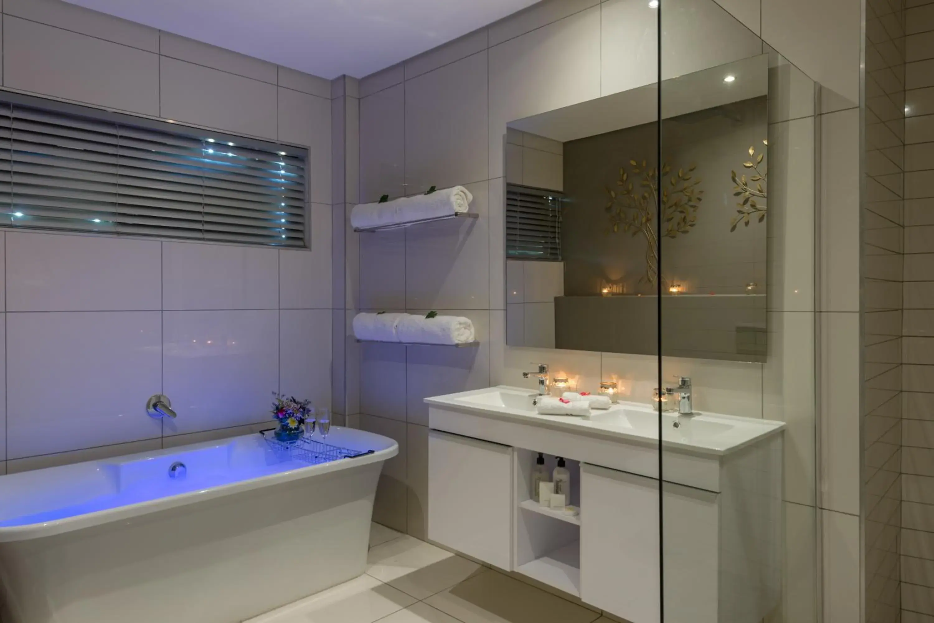 Bathroom in River Place Manor Bathroom in River Place Manor