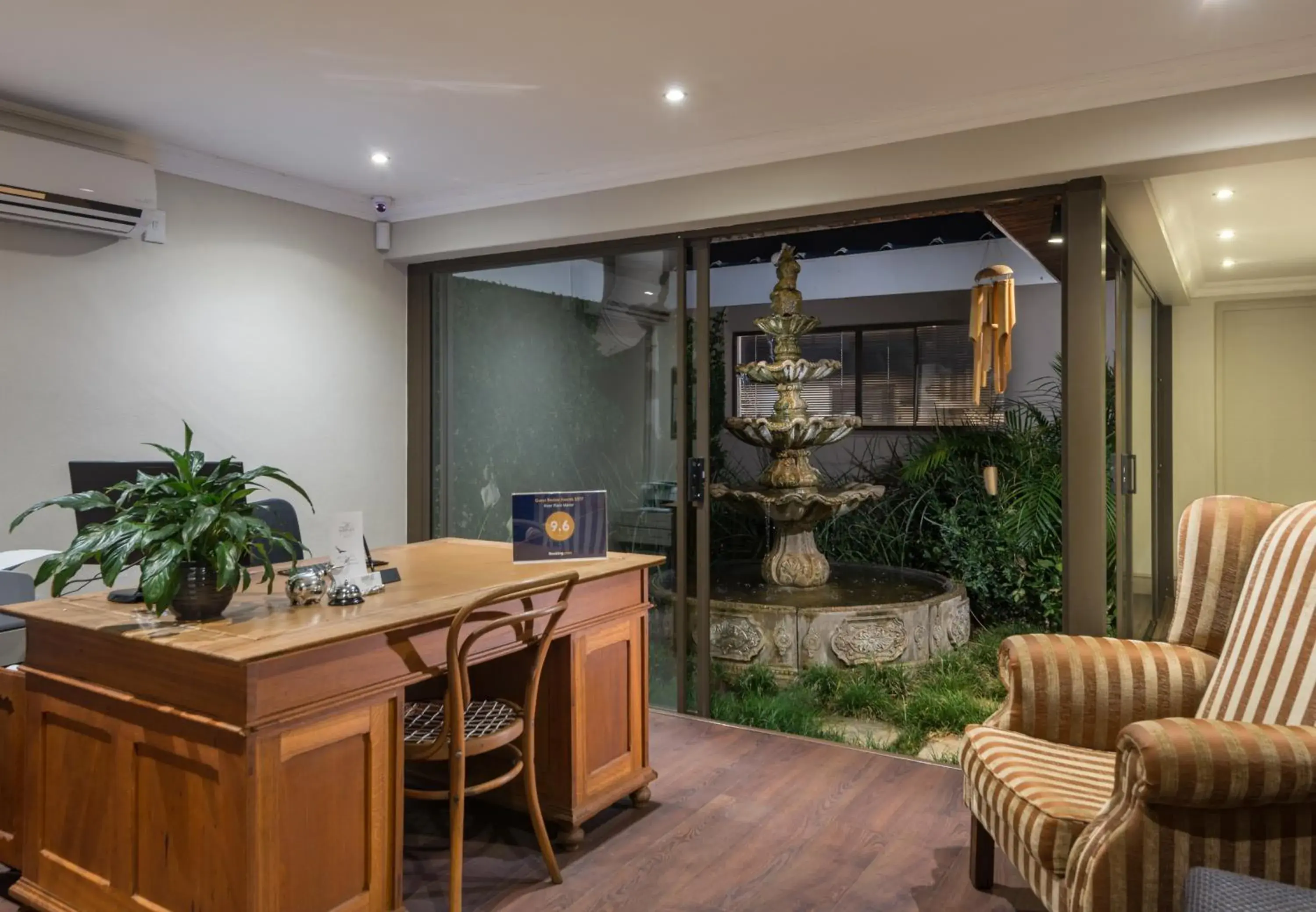 Lobby or reception in River Place Manor Lobby or reception in River Place Manor