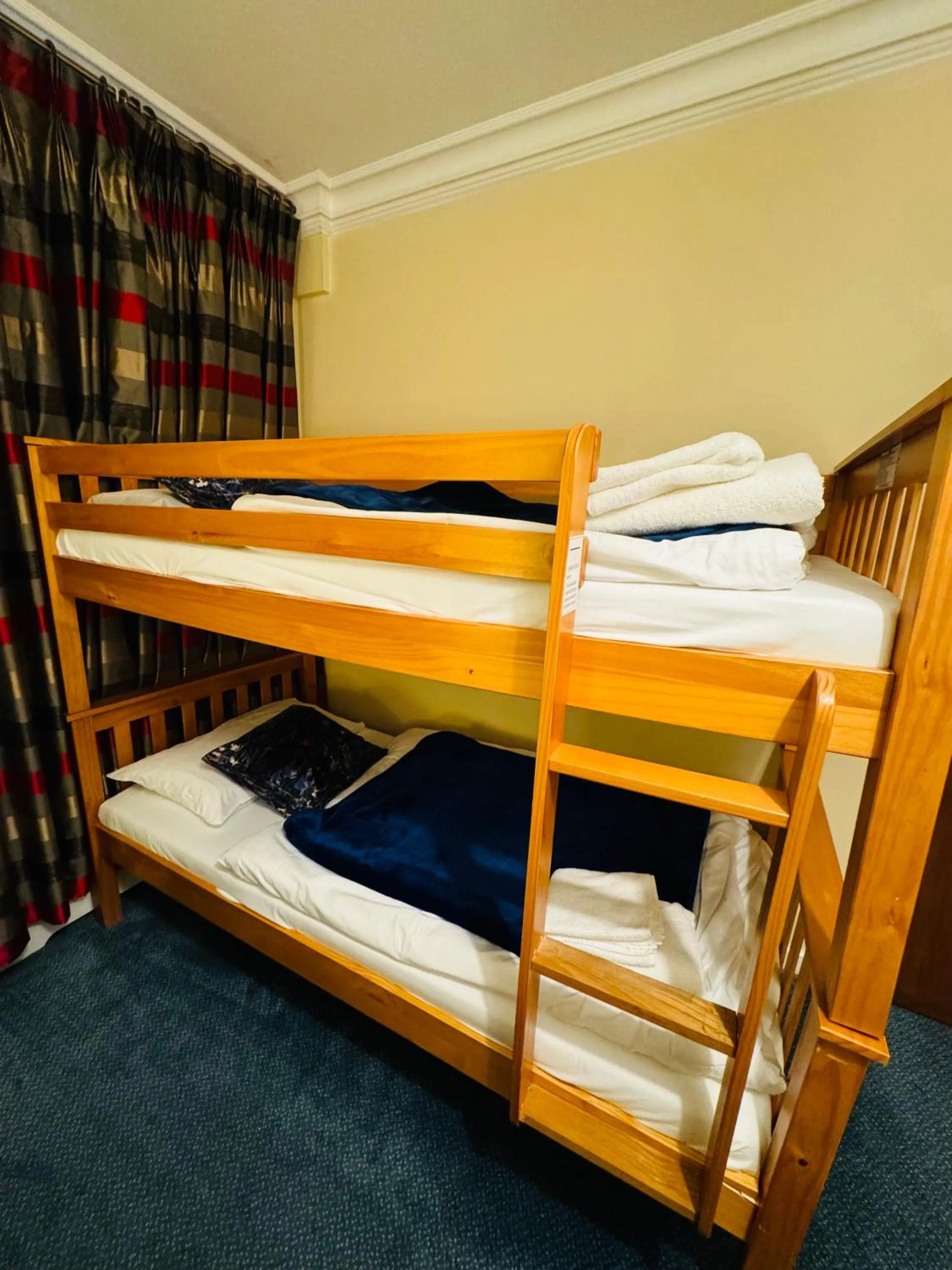 Bed in The Beverley House Hotel