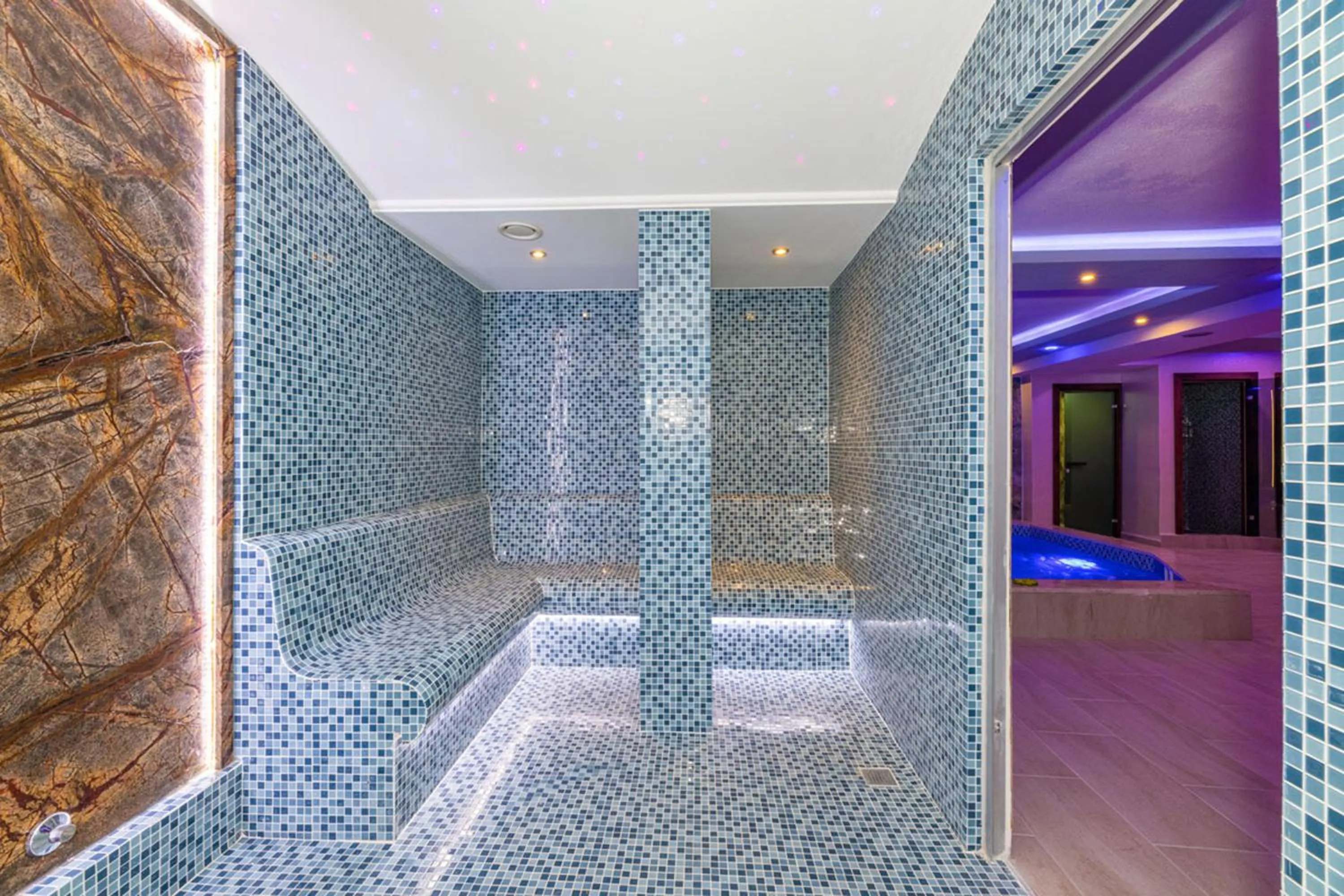 Spa and wellness centre/facilities in Bekdas Hotel Deluxe & Spa