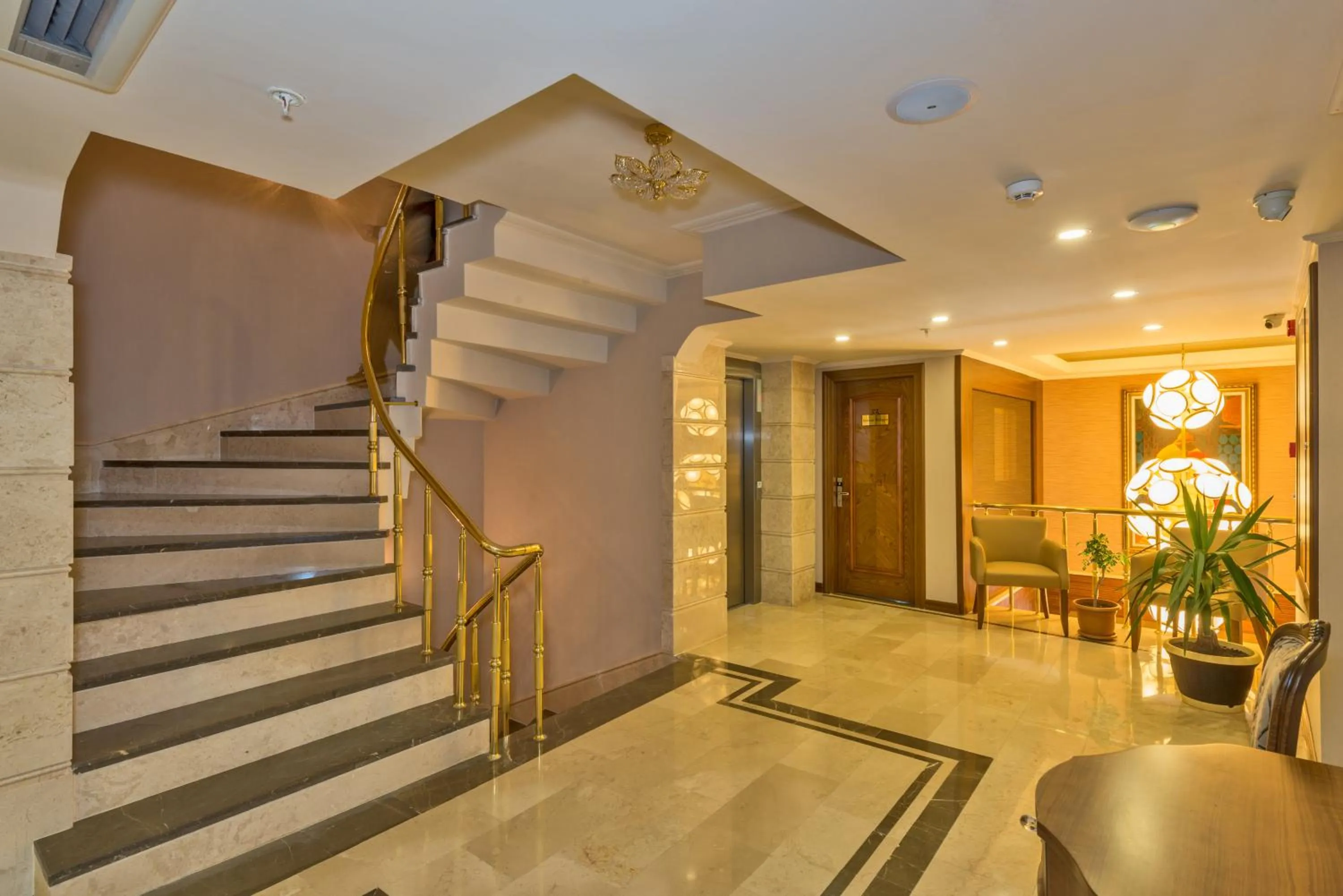 Bed in Bekdas Hotel Deluxe & Spa