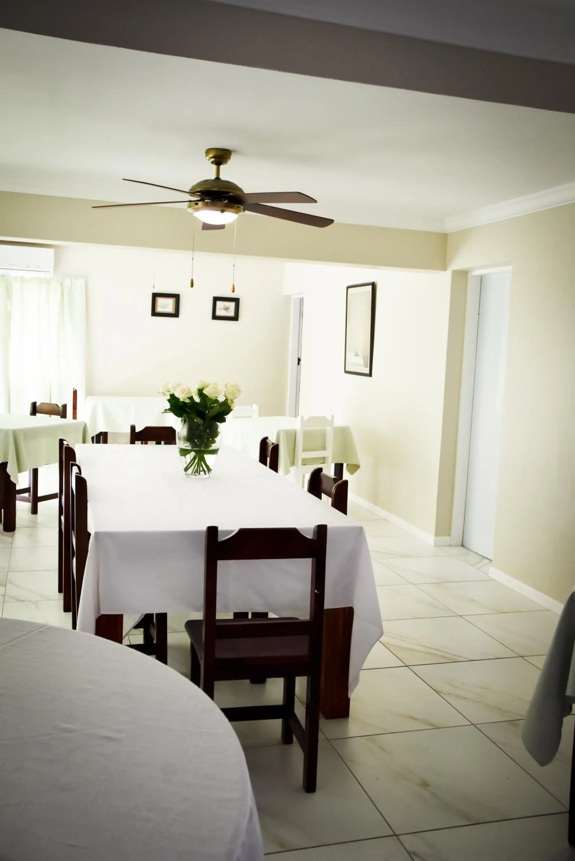 Food and drinks in 34onlincoln Guesthouse