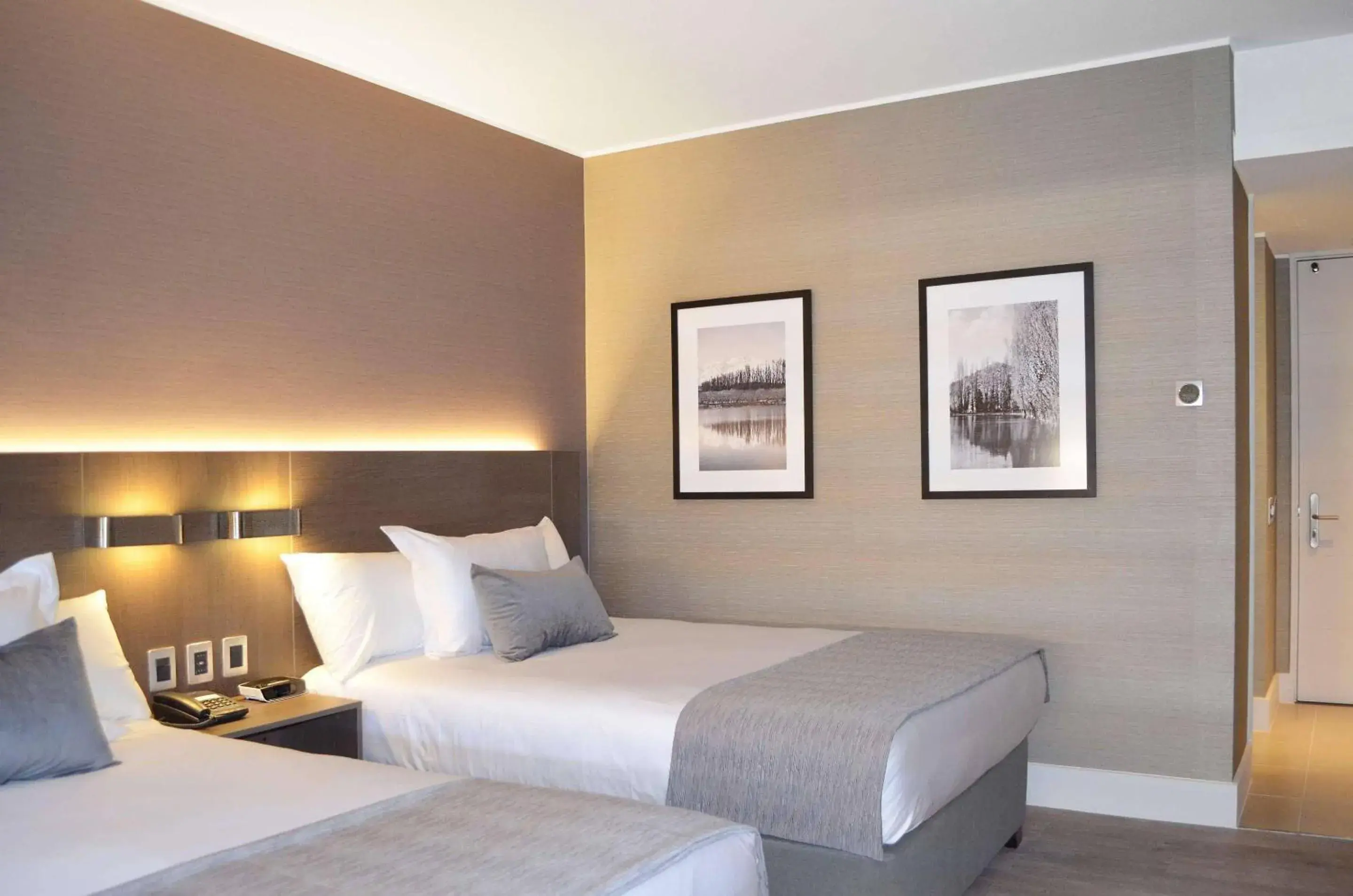 Bedroom, Bed in Radisson Hotel Curico Bedroom, Bed in Radisson Hotel Curico