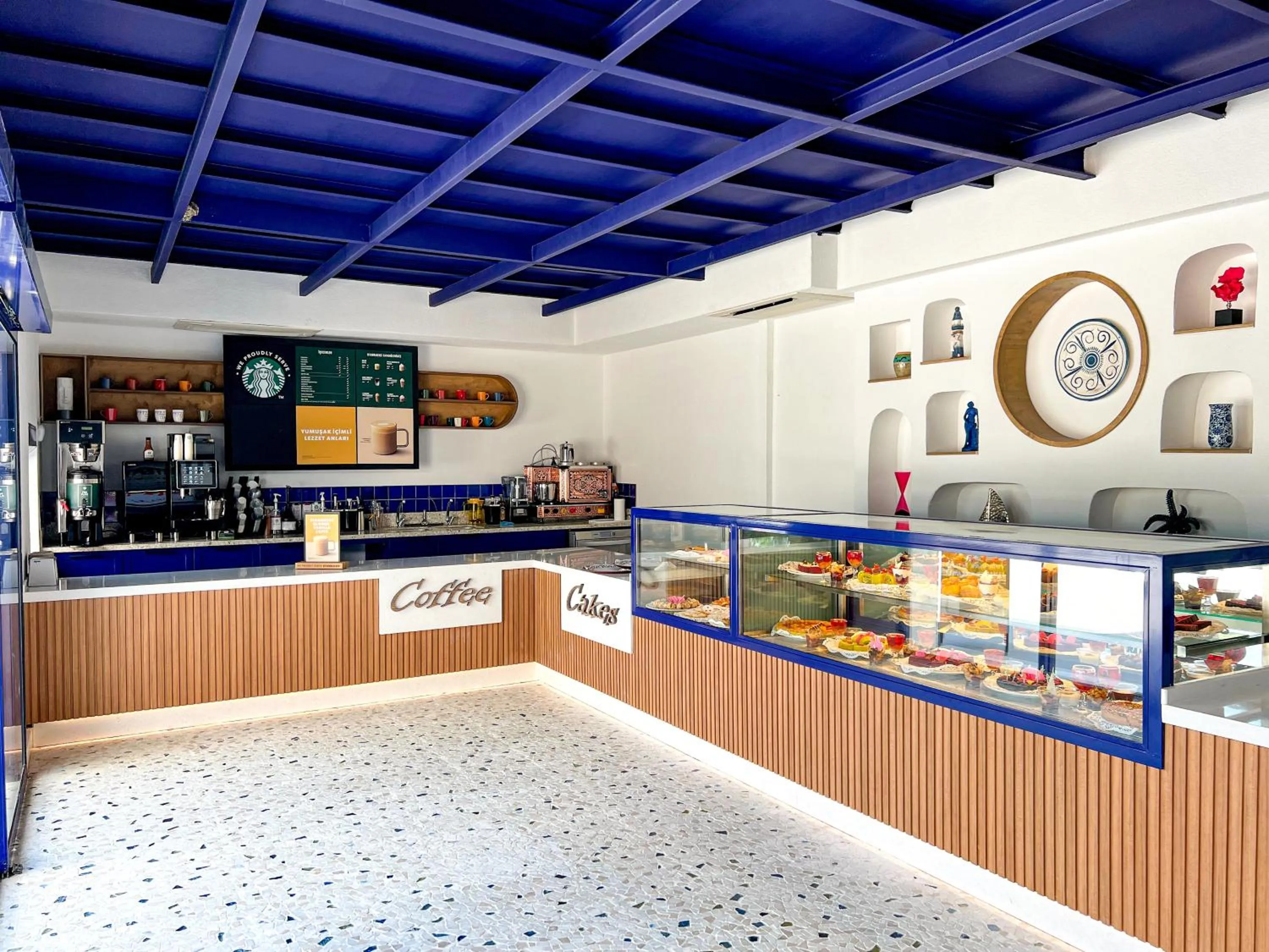 Restaurant/places to eat in Catamaran Quality Times