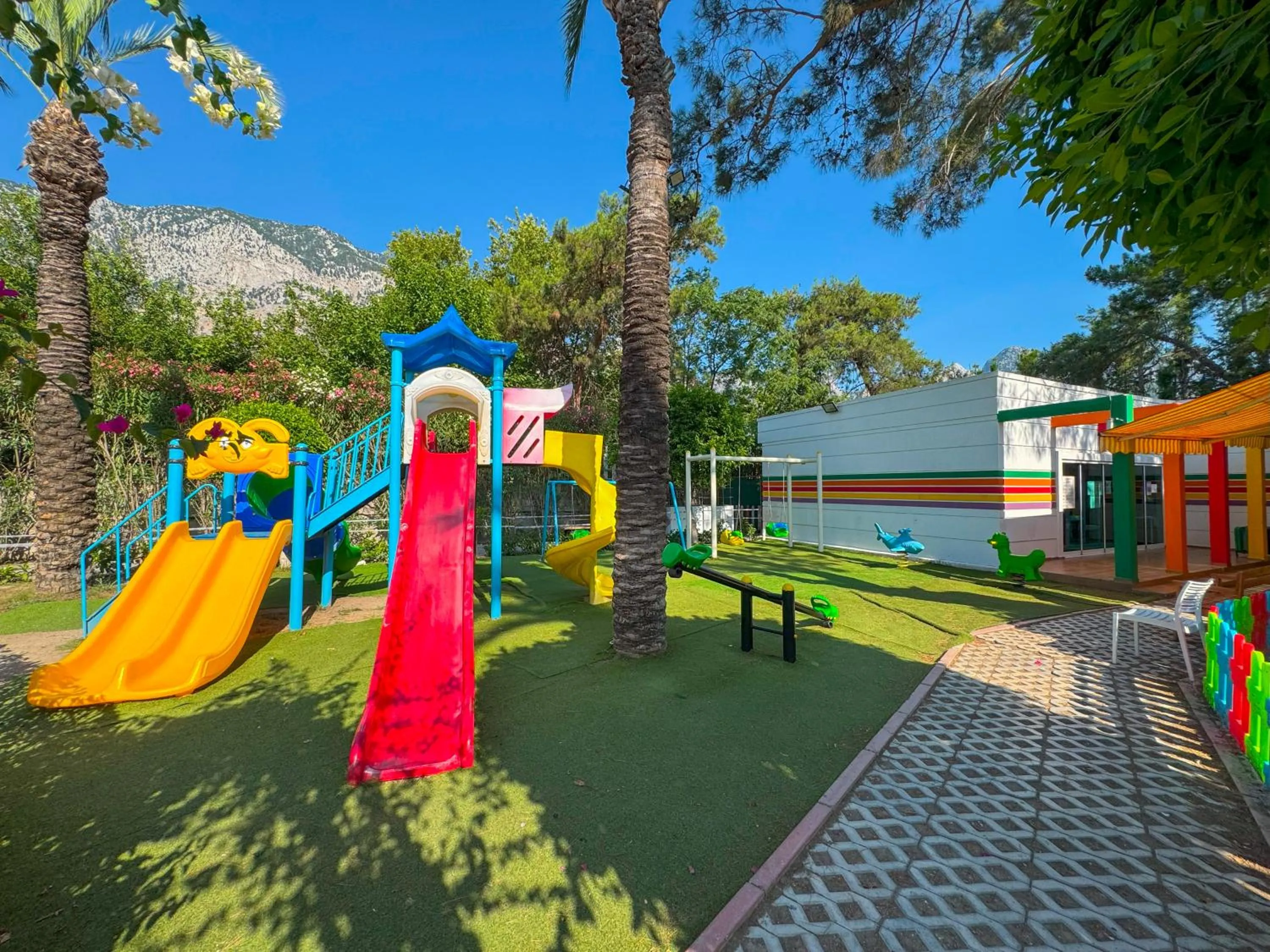 Kids's club in Catamaran Quality Times