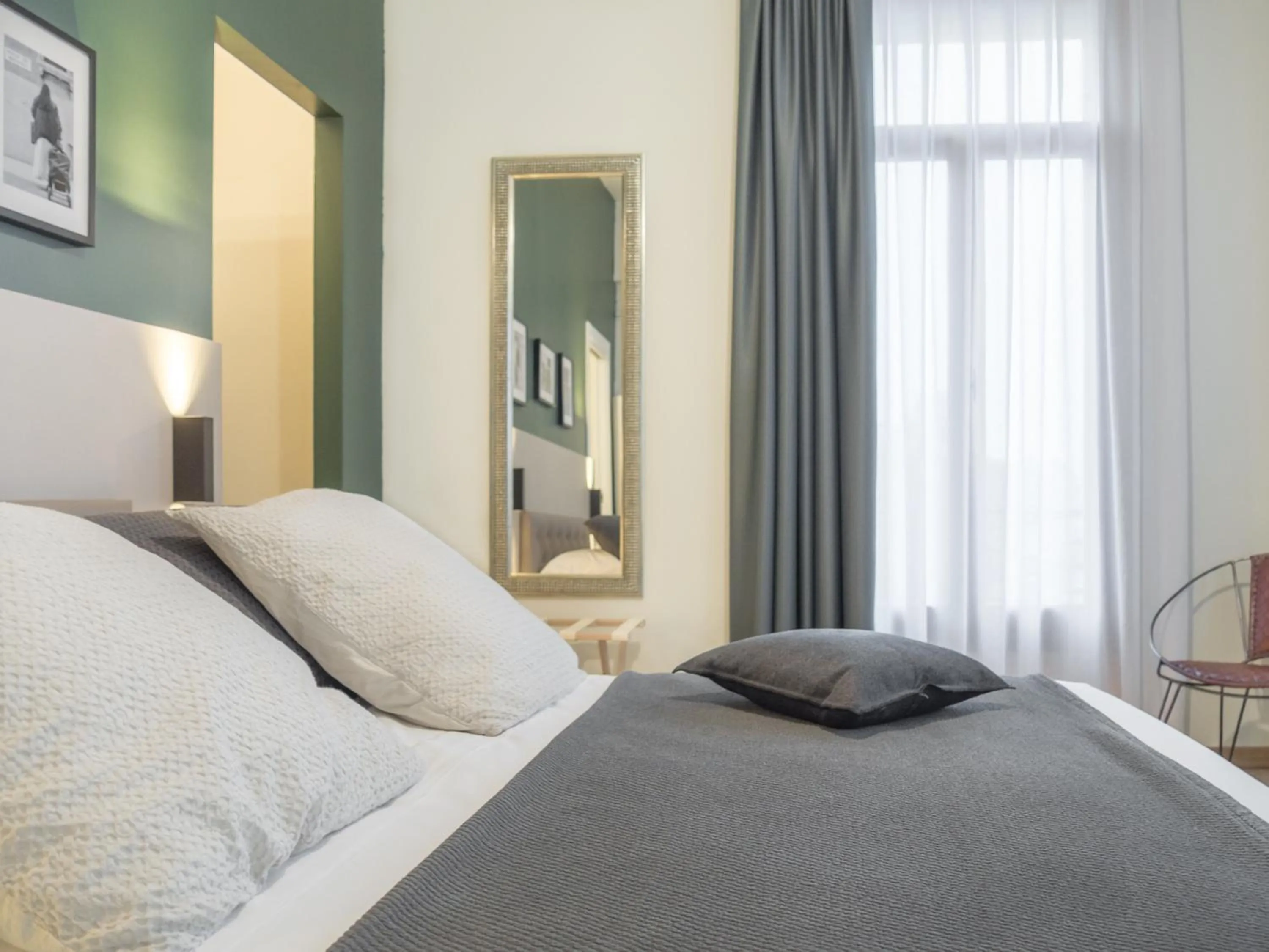 Bedroom, Bed in Grand Canal Suite by Wonderful Italy