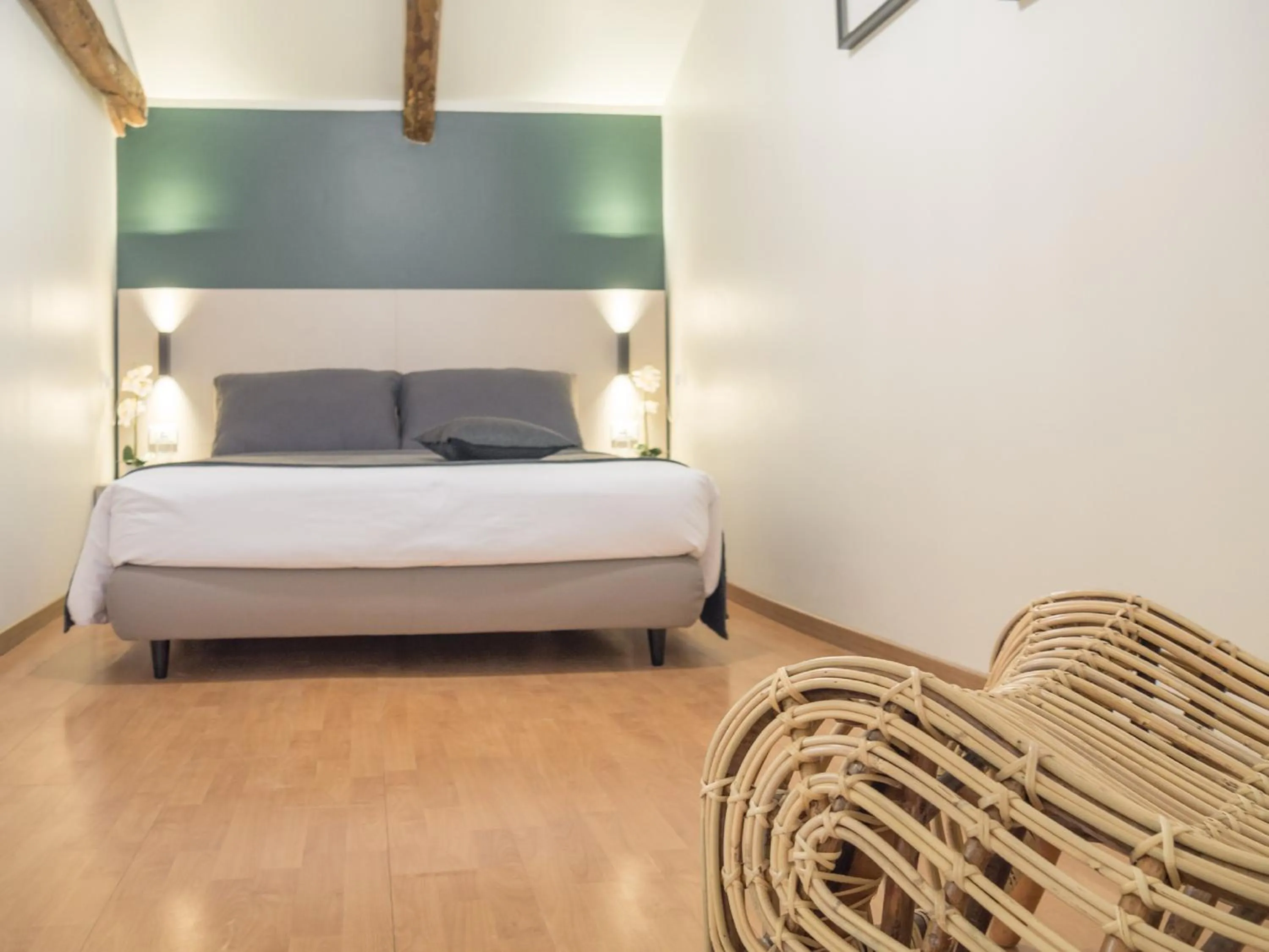 Bedroom, Bed in Grand Canal Suite by Wonderful Italy