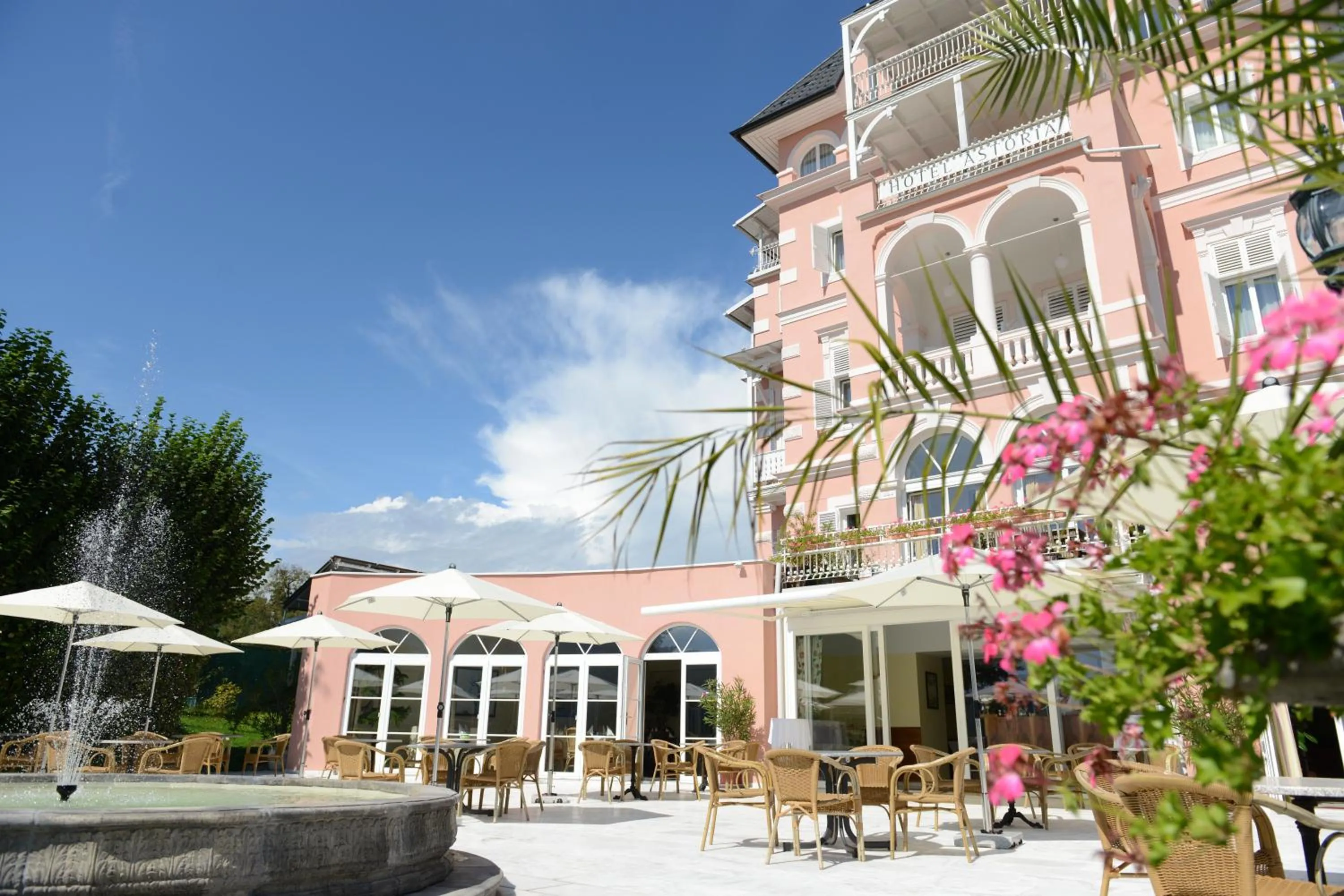 Facade/entrance in Seehotel Astoria