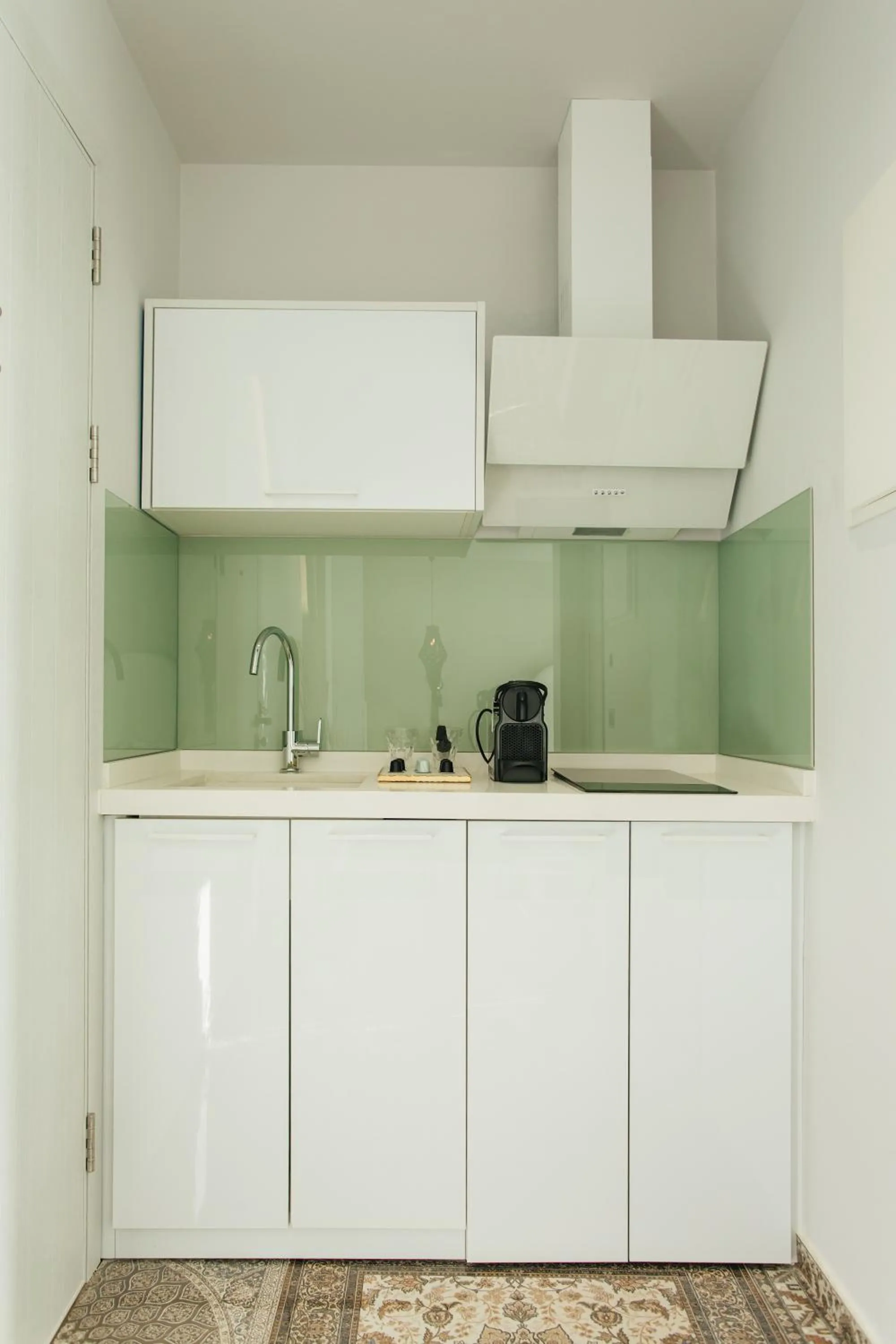 Blue Carpet Luxury Suites