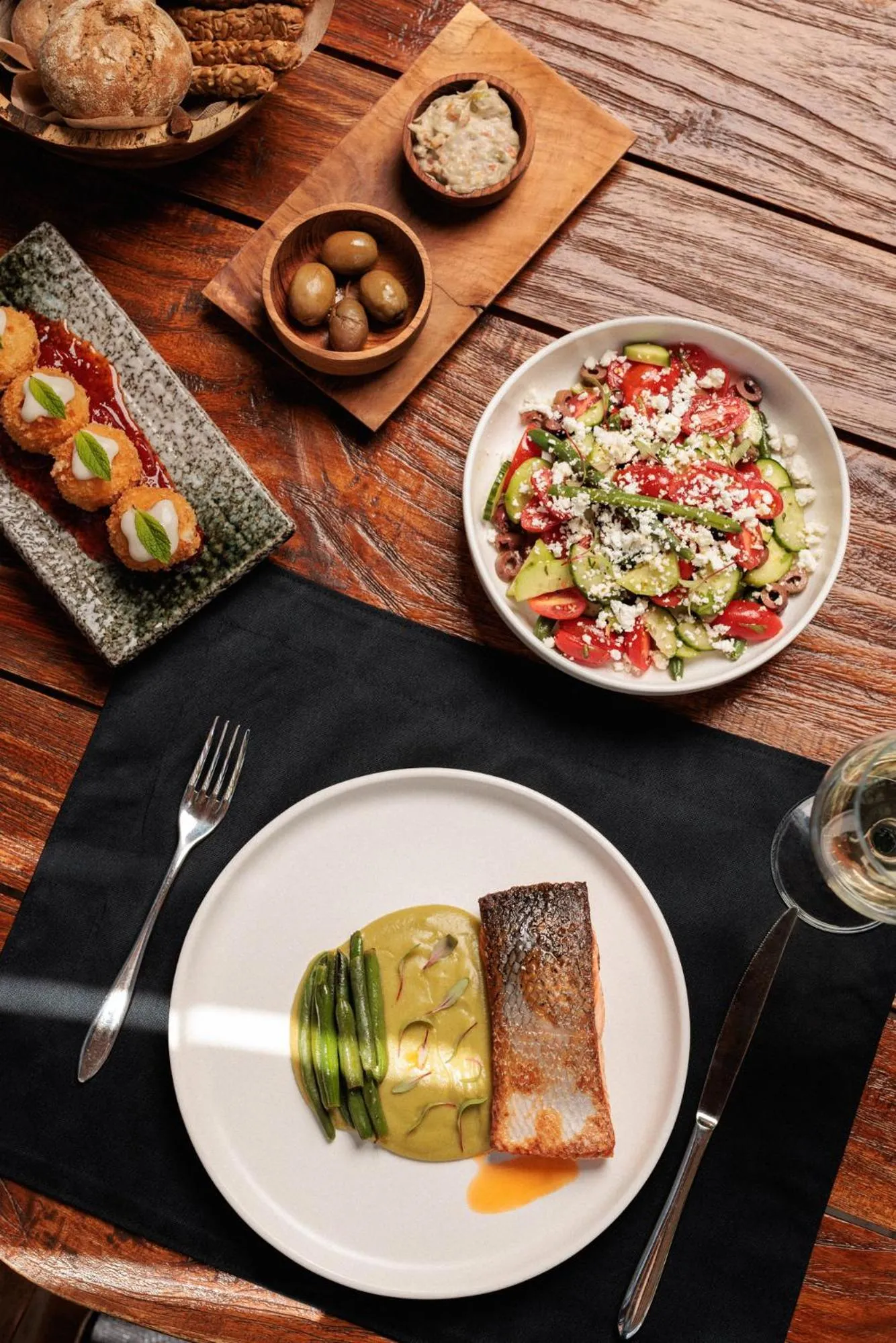 Blue Carpet Luxury Suites