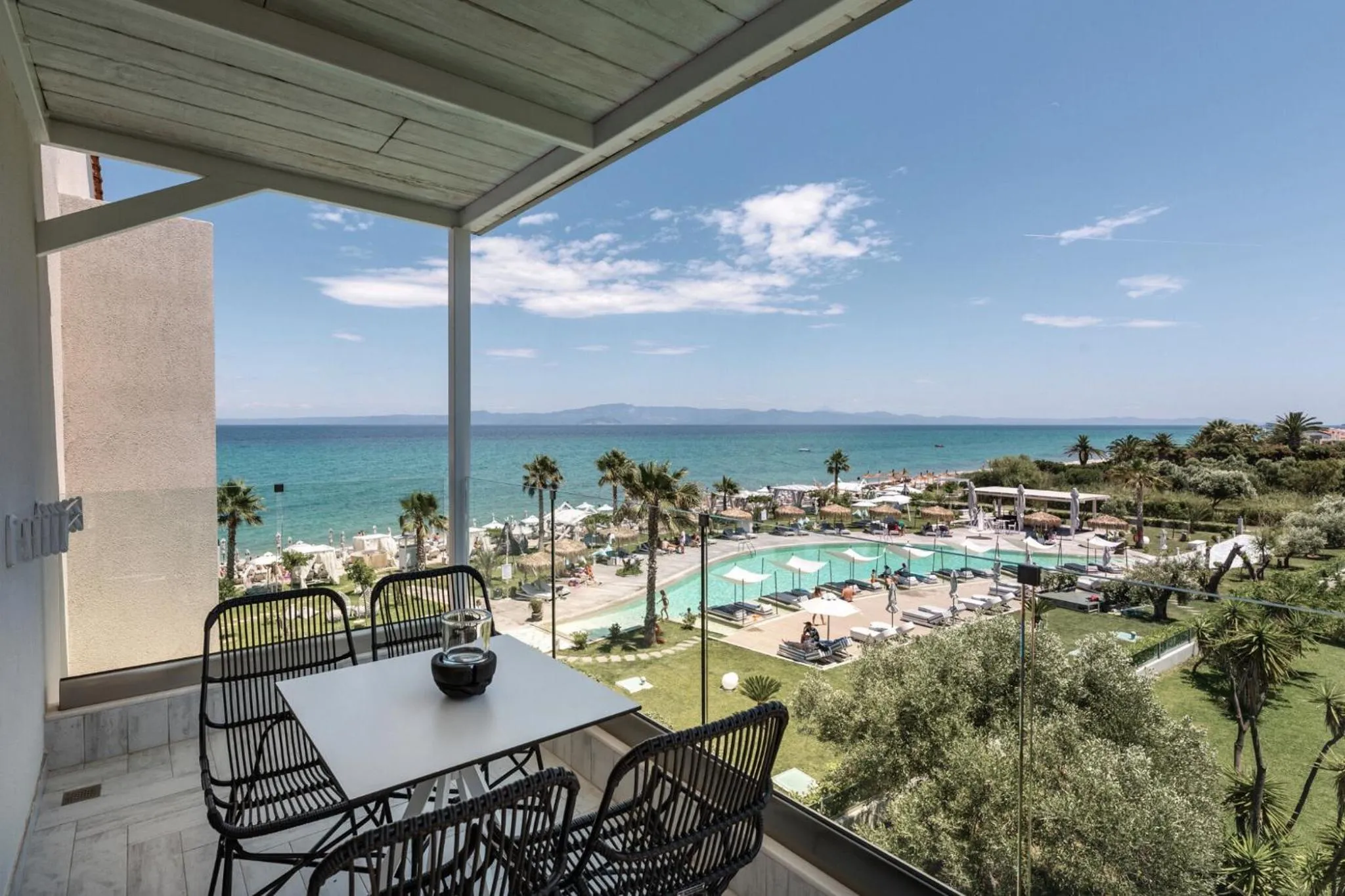 Blue Carpet Luxury Suites