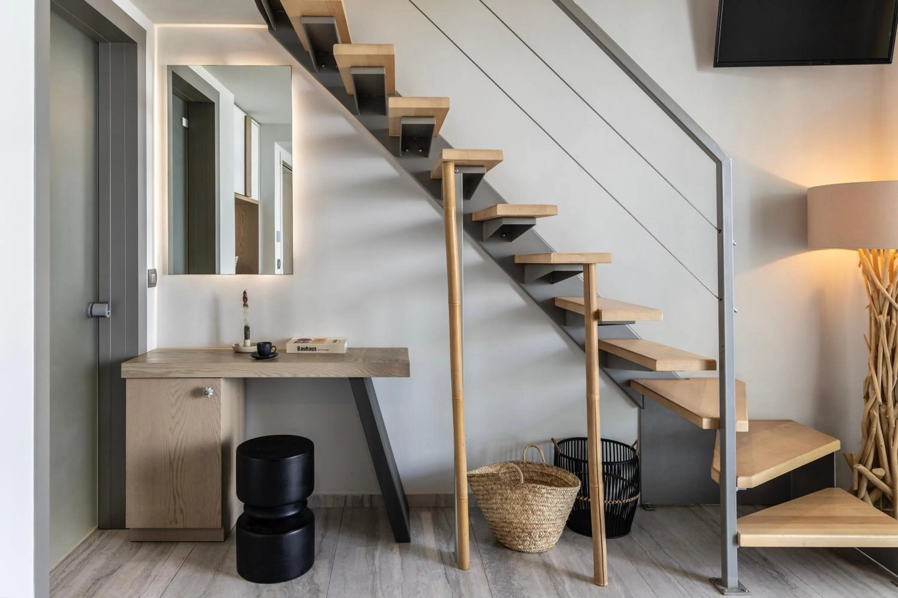 Blue Carpet Luxury Suites