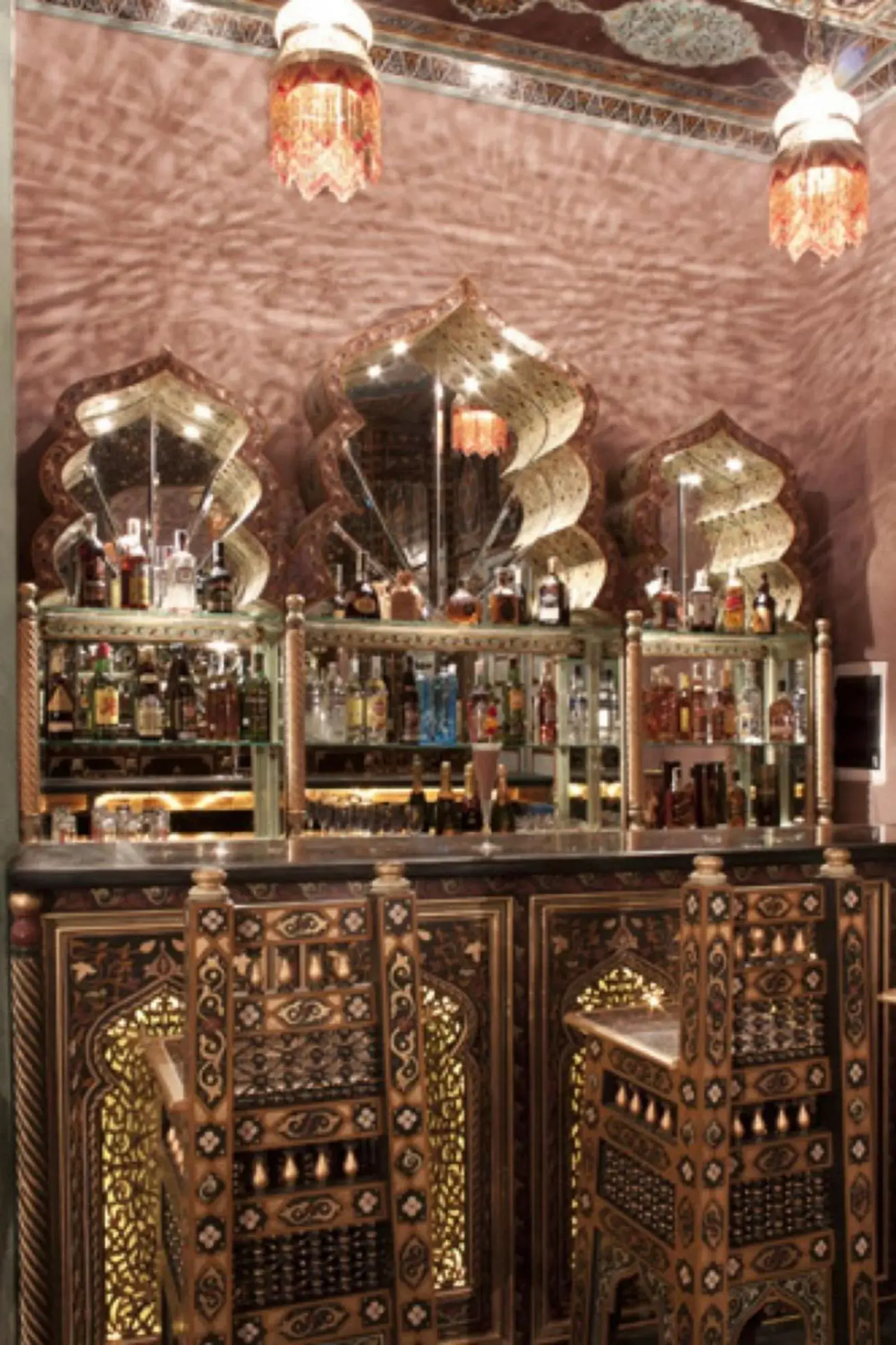 Lounge or bar in Mumtaz Mahal Lounge or bar in Mumtaz Mahal