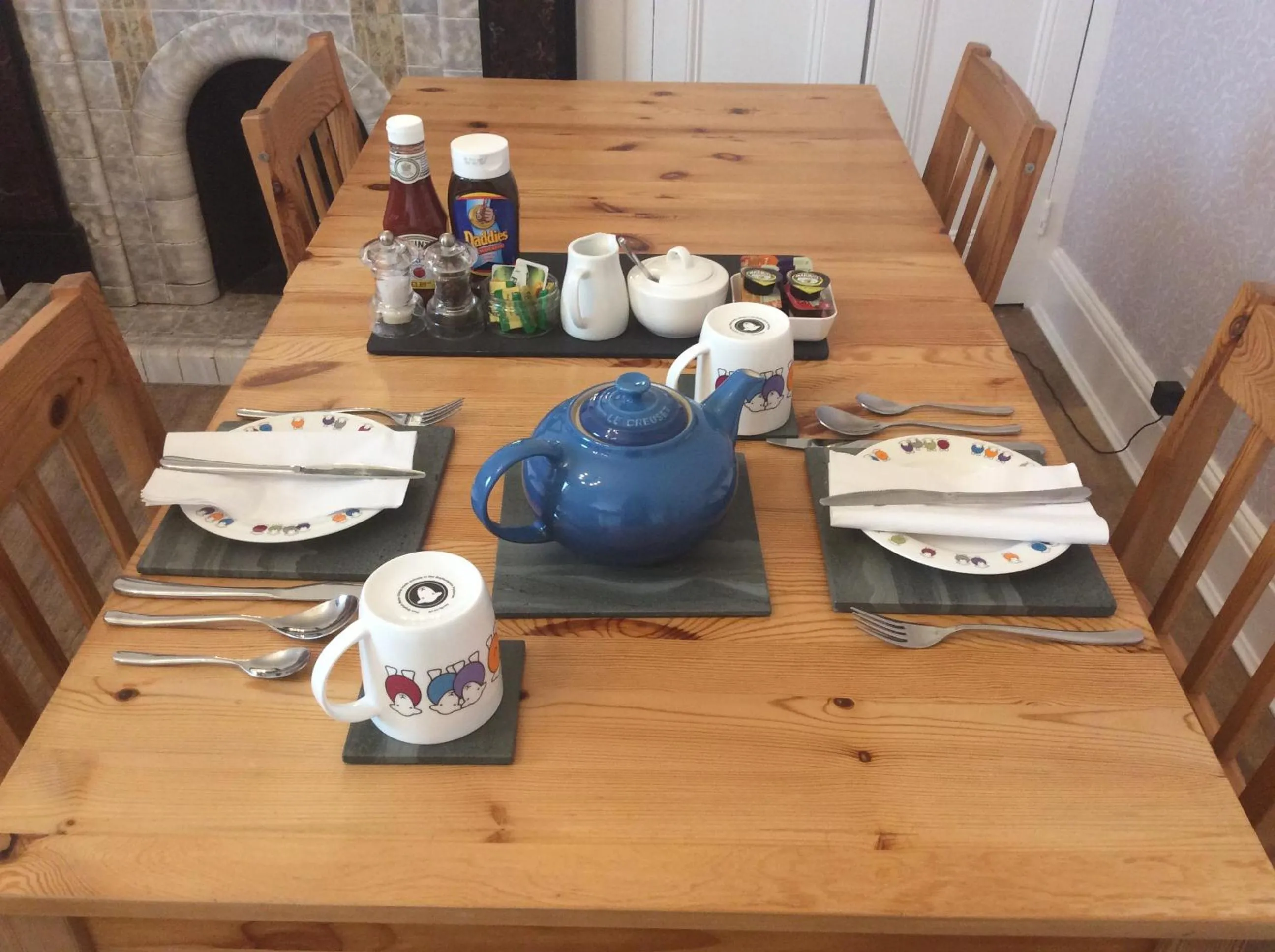 Breakfast in Dolly Waggon Guest House
