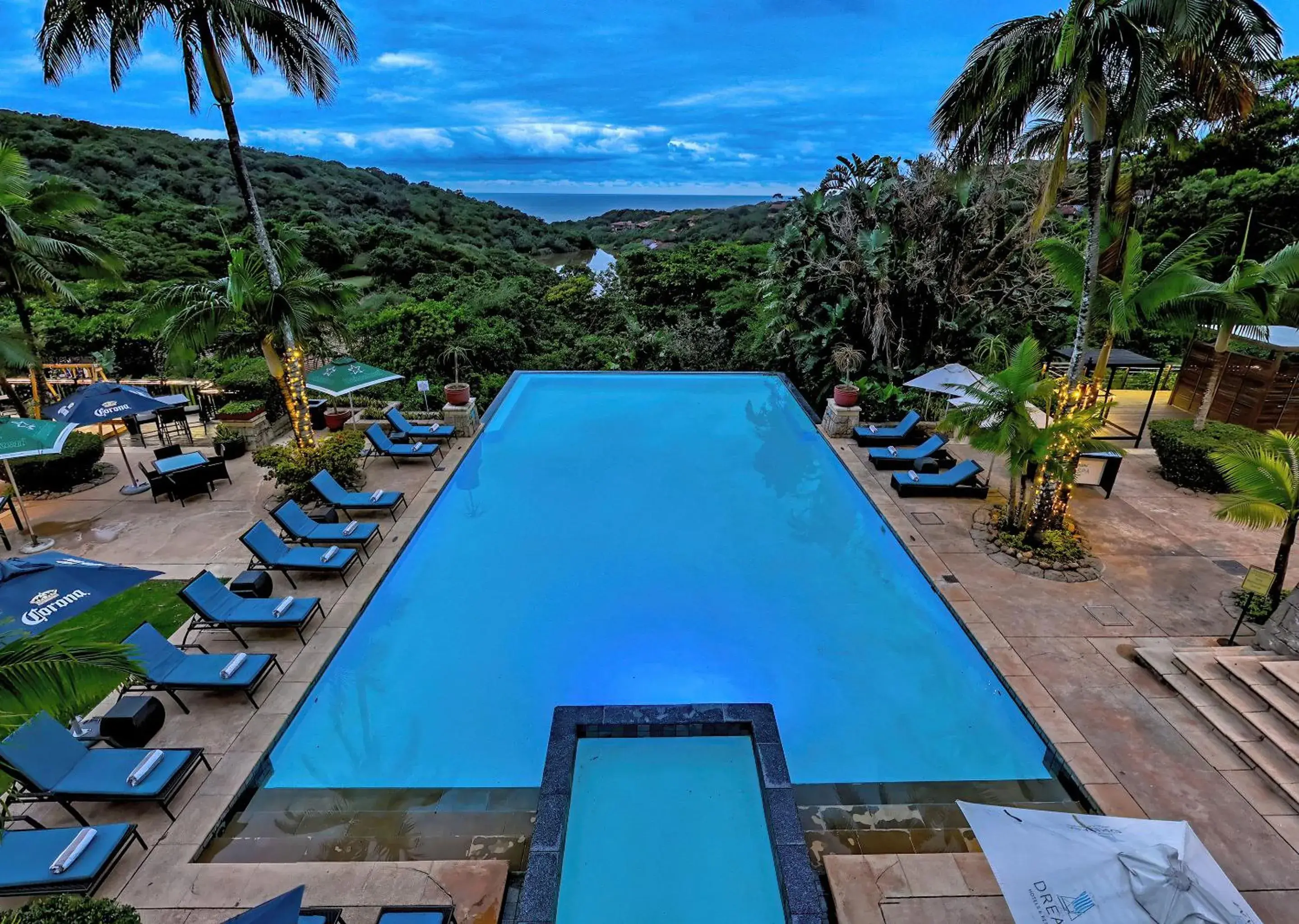 Swimming pool in Zimbali Lodge by Dream Resorts Swimming pool in Zimbali Lodge by Dream Resorts
