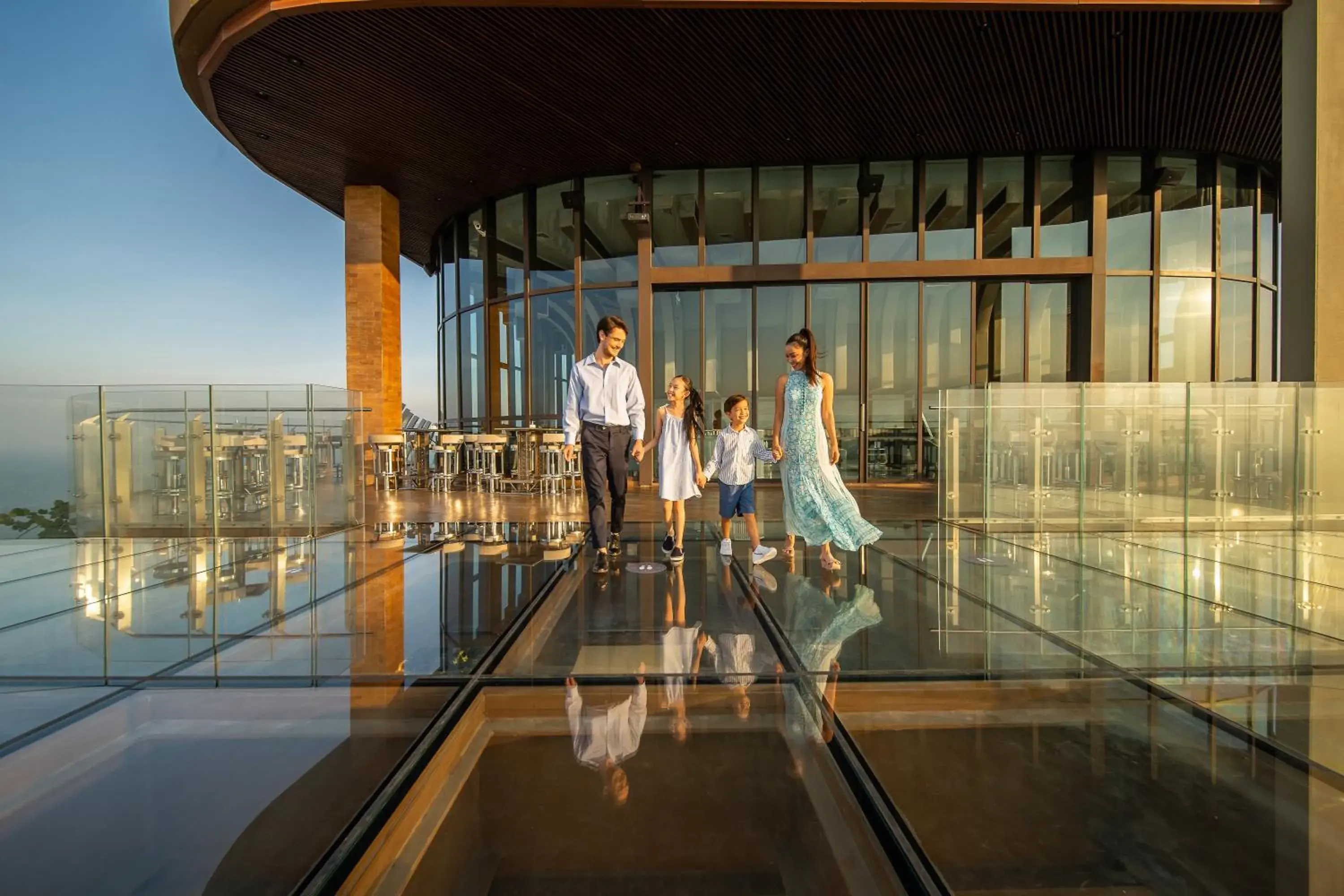 Restaurant/places to eat in Holiday Inn Resort Vana Nava Hua Hin by IHG Restaurant/places to eat in Holiday Inn Resort Vana Nava Hua Hin by IHG