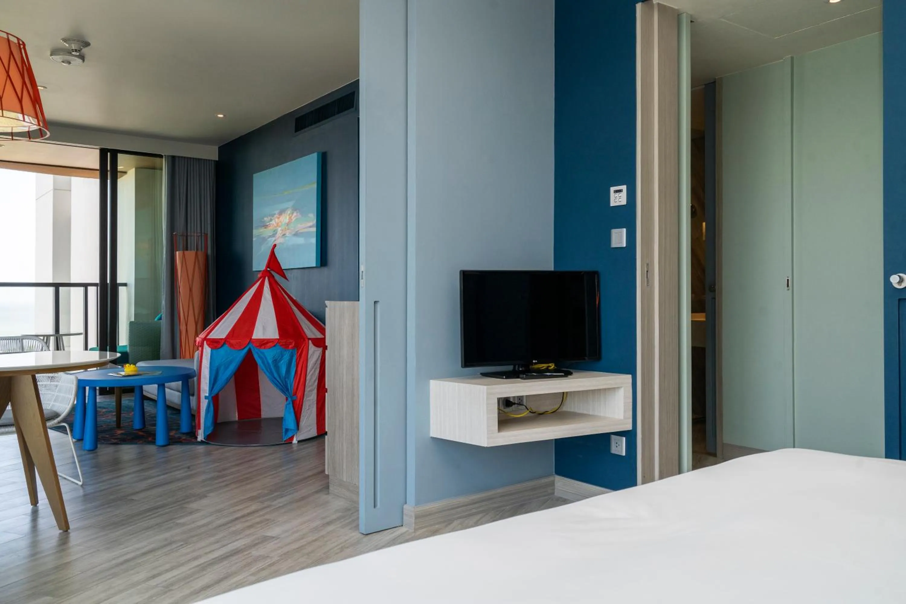 TV and multimedia, Bed in Holiday Inn Resort Vana Nava Hua Hin by IHG
