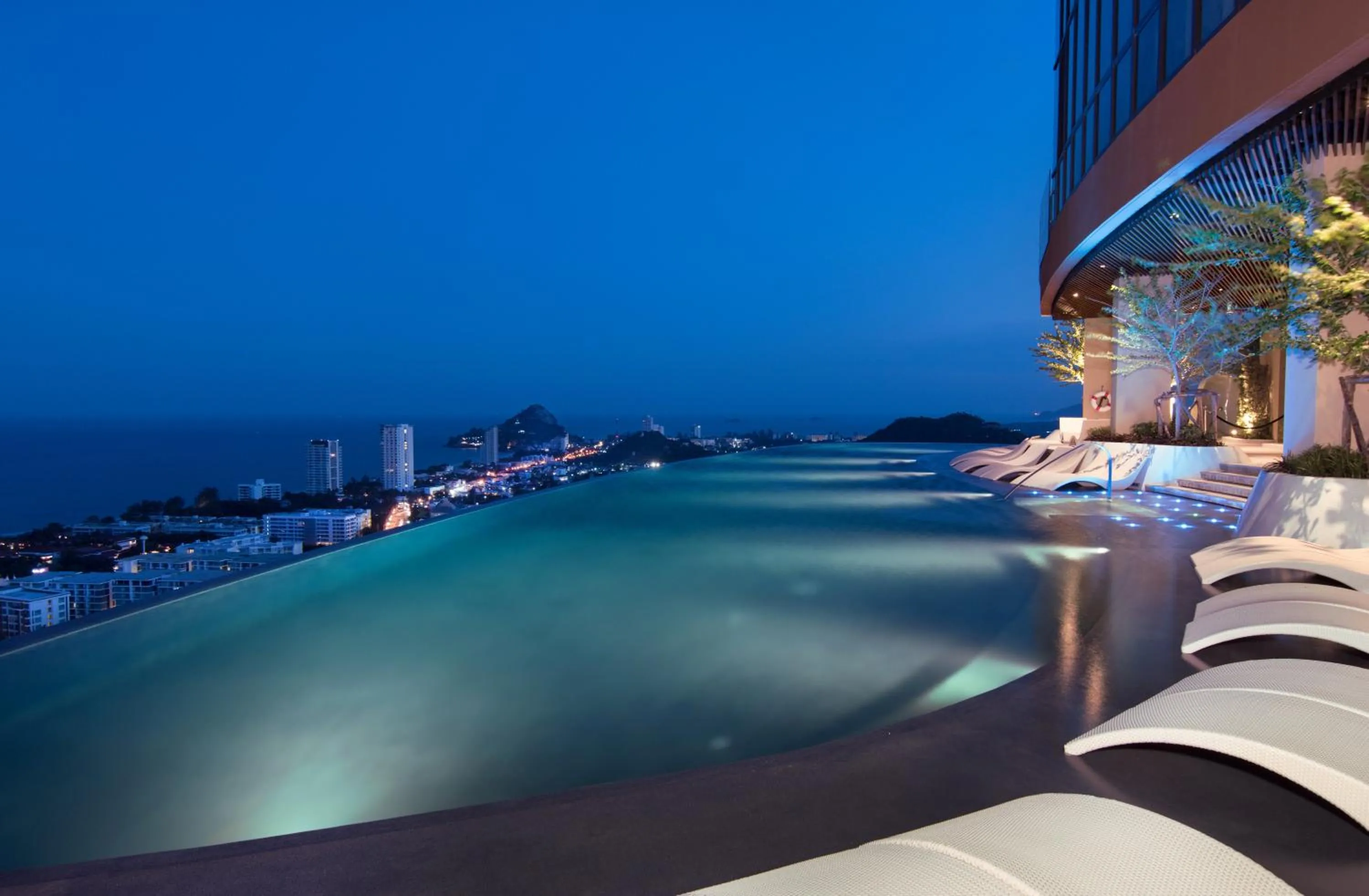 Swimming pool in Holiday Inn Resort Vana Nava Hua Hin by IHG