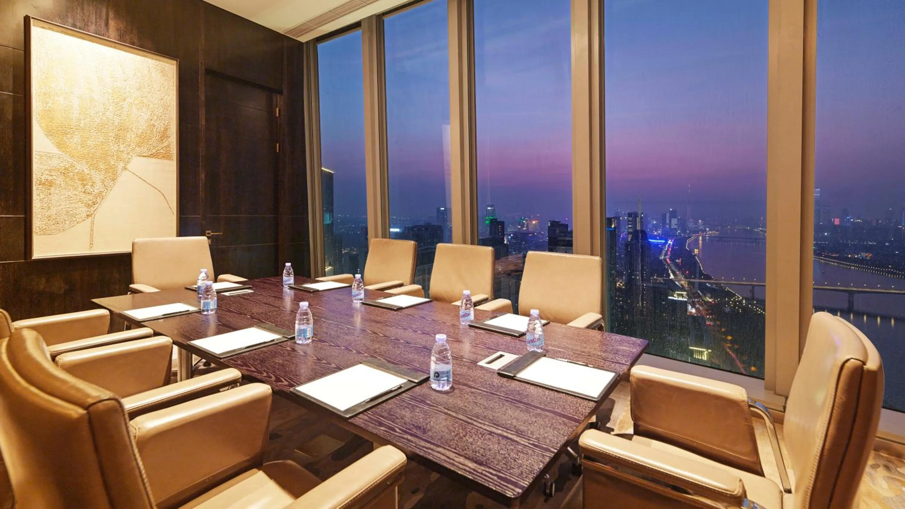 Meeting/conference room in InterContinental Guangzhou Exhibition Center by IHG