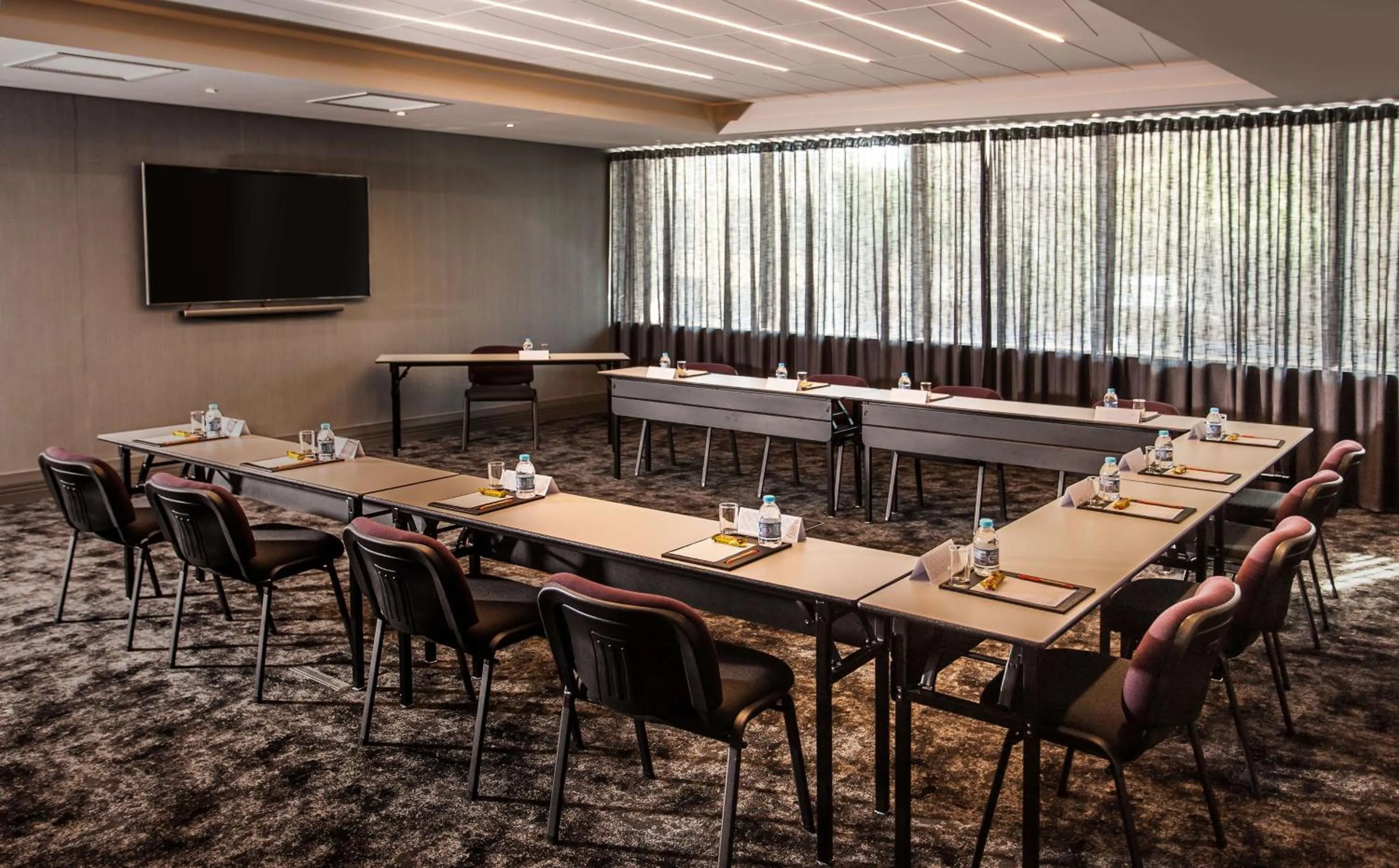 On site in SunSquare Cape Town City Bowl