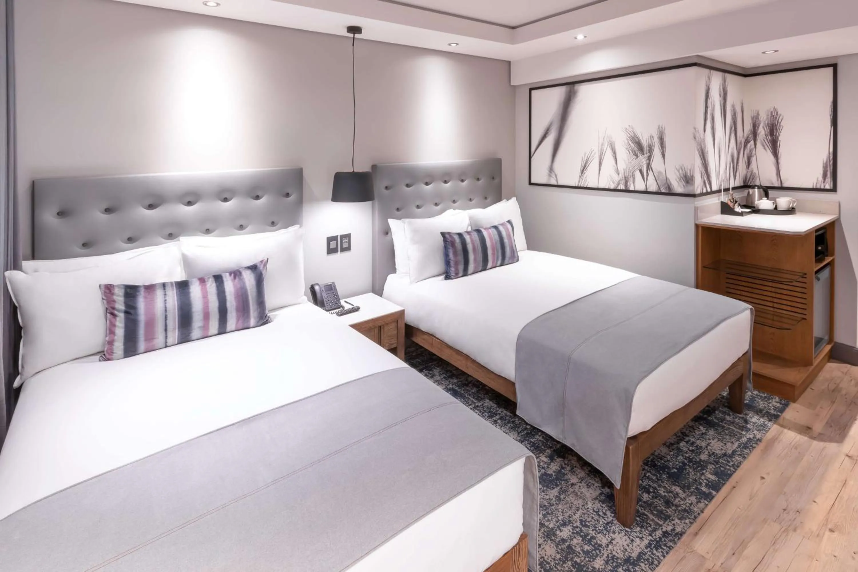 Bedroom, Bed in SunSquare Cape Town City Bowl