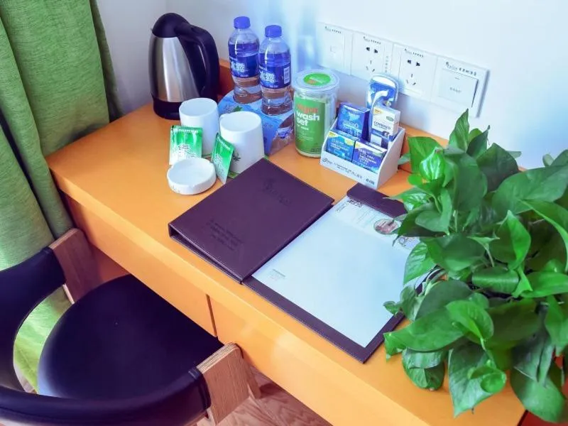 Vatica Suzhou Yongqiao District Yinhe 2 Road Wanda Plaza Hotel